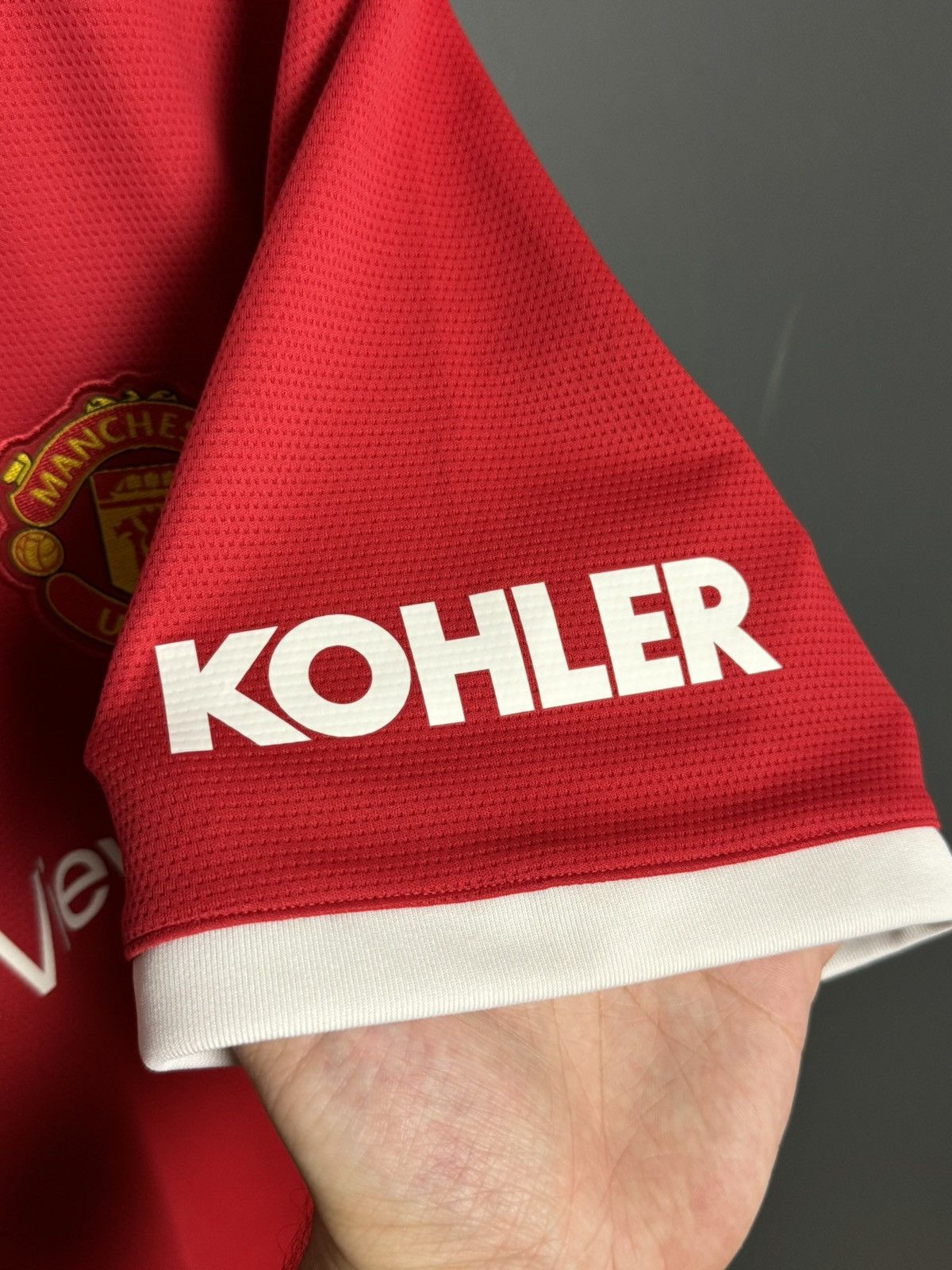 Adidas Manchester United 21/22 Home Ronaldo Football Jersey Size US XL / EU 56 / 4 - 5 Thumbnail