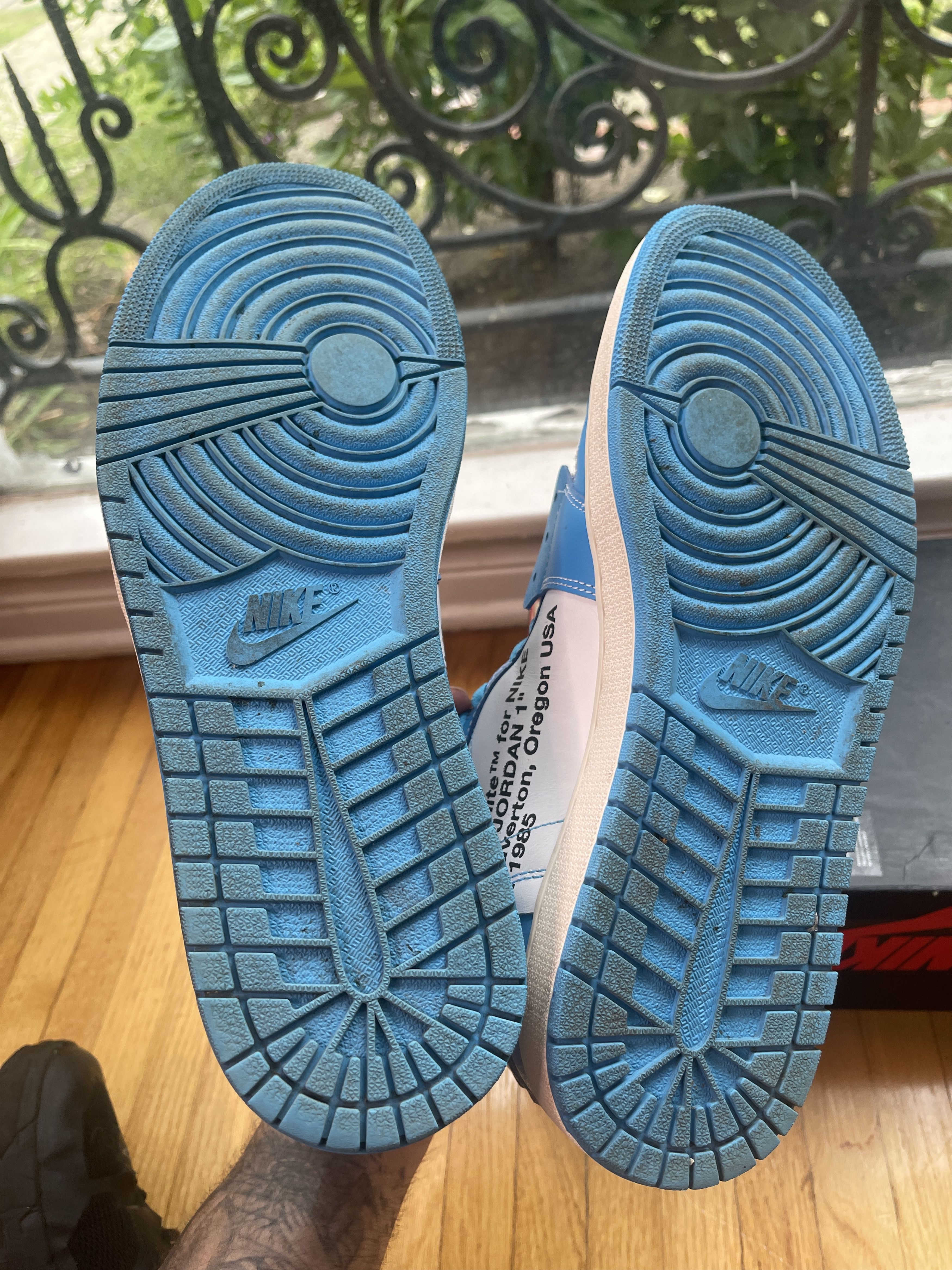 Jordan Brand × Off-White Jordan 1 Off White NRG UNC Size 12.5 Size US 12.5 / EU 45-46 - 13 Thumbnail