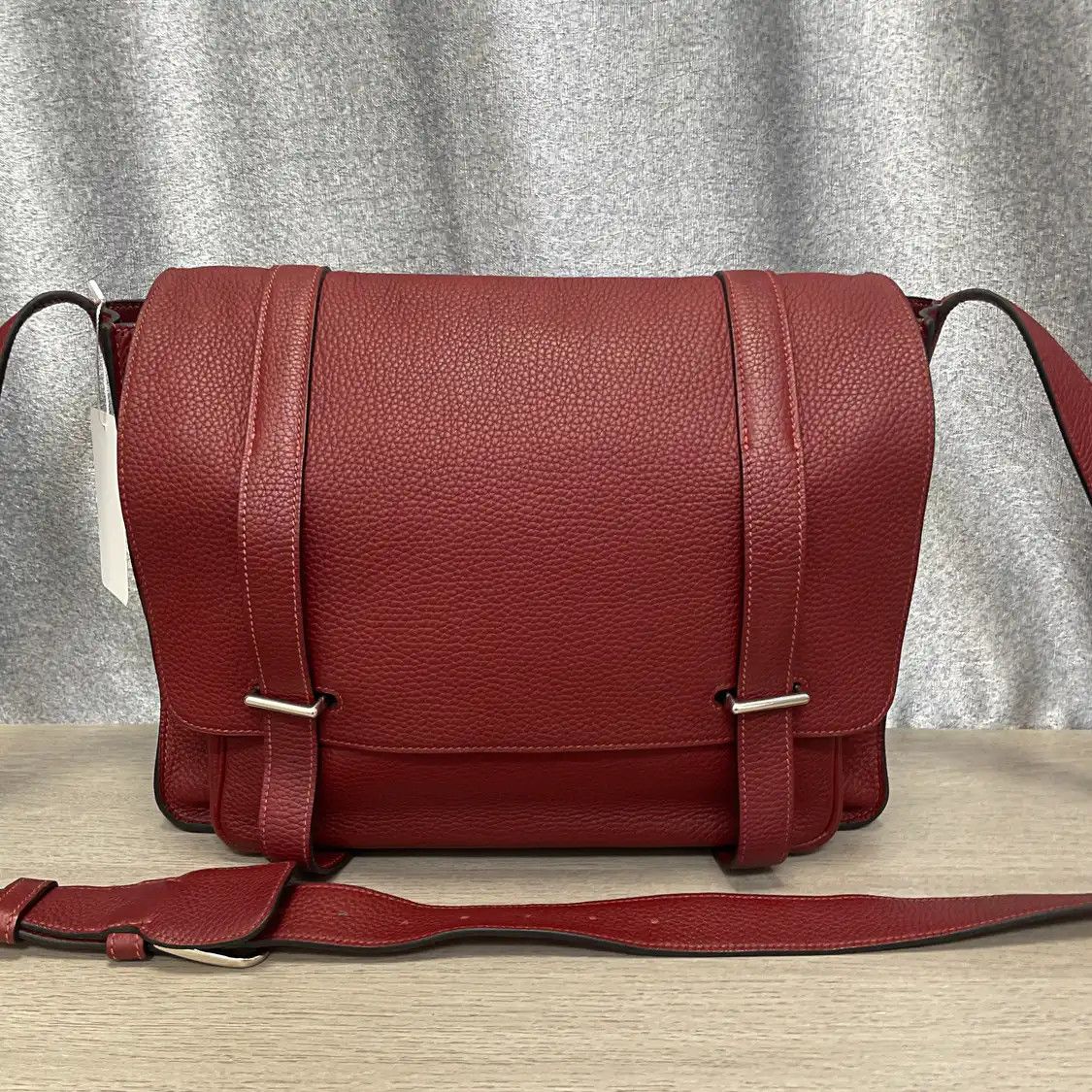 Hermes Hermes Steve Wine Red Clemence cowhide leather crossbody bag silver hardware Size ONE SIZE - 1 Thumbnail