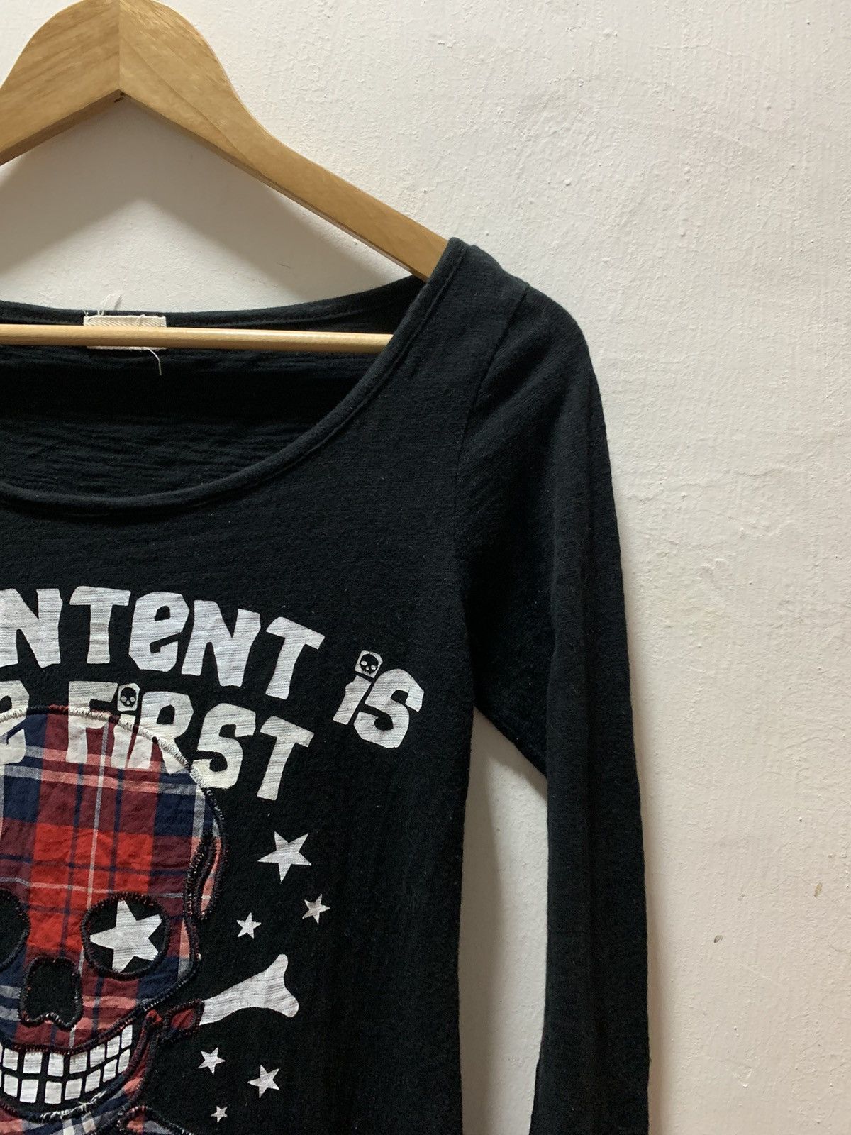 Japanese Brand Japanese Brand Skull Logo Sleeve Shirt design rare Size M / US 6-8 / IT 42-44 - 4 Thumbnail
