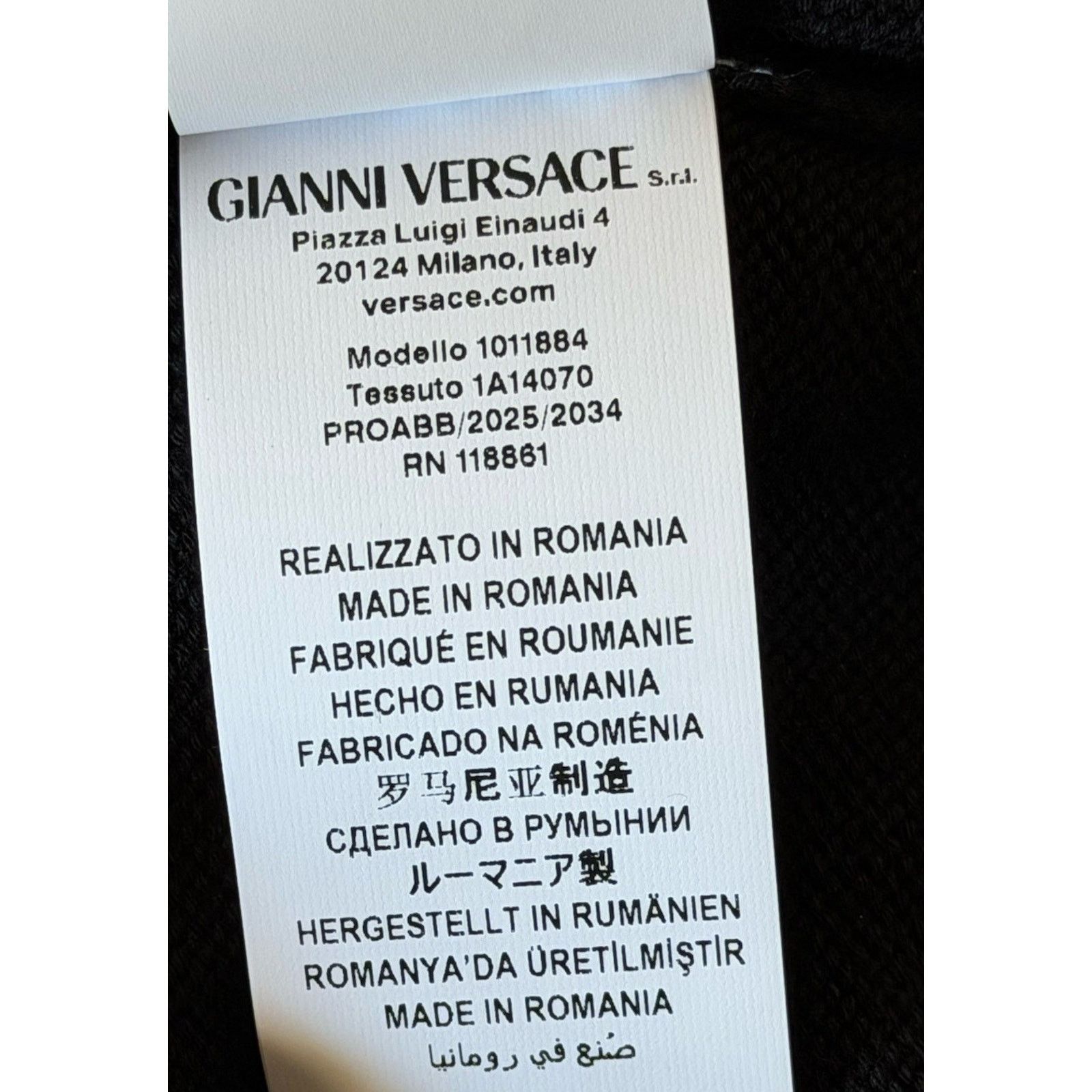Versace Versace Medusa Embroidered Knit Sweater Black 44 US 1011884 Size US XL / EU 56 / 4 - 10 Thumbnail
