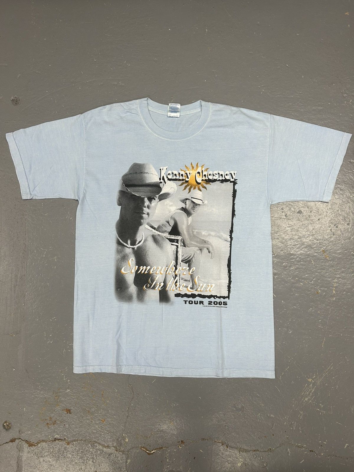 Band Tees Crazy Vintage Y2K Essential Kenny Chesney Country Band Shirt Size US L / EU 52-54 / 3 - 1 Thumbnail