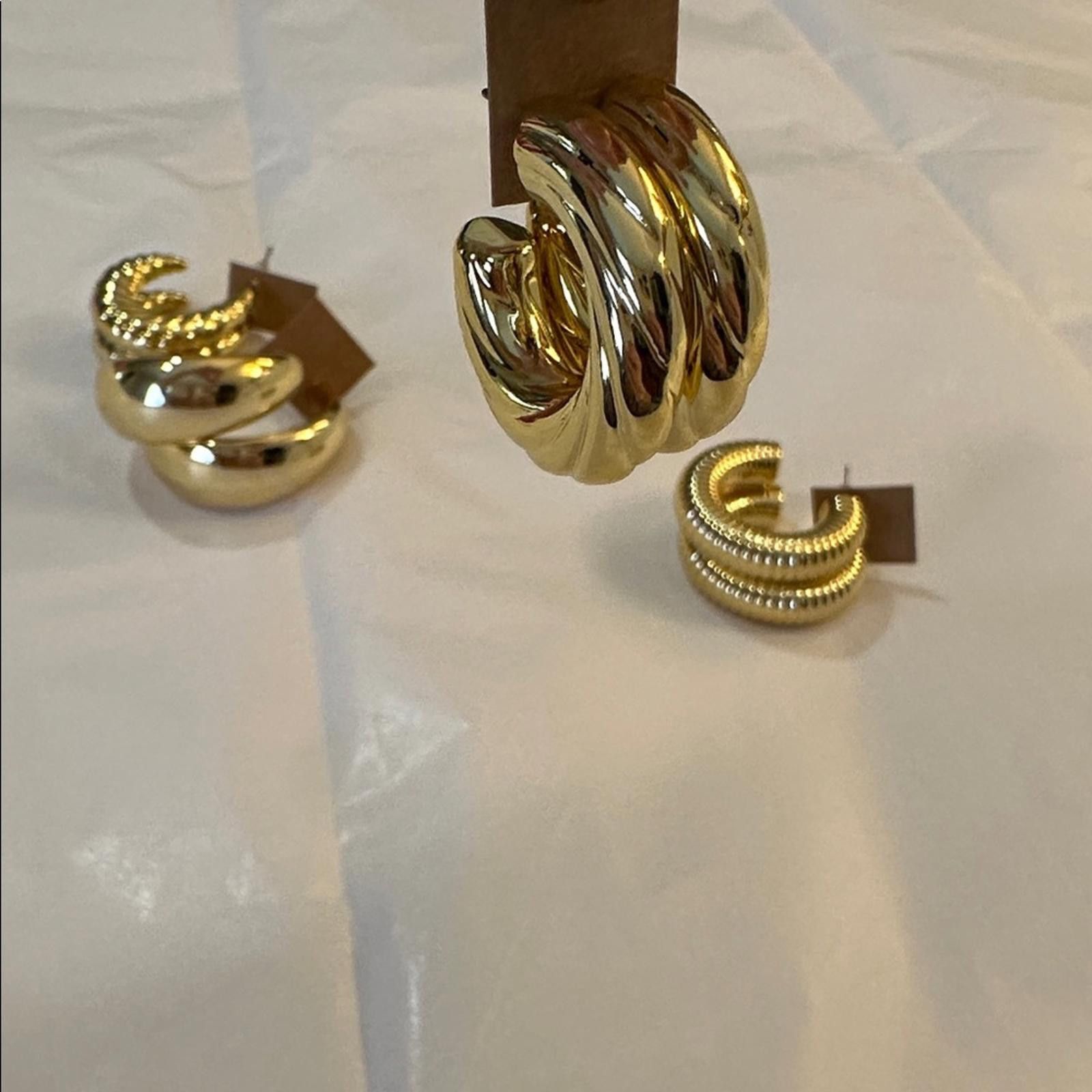 Other Chic Gold-Tone Textured Fashion Hoop Earrings Set of 4 Size ONE SIZE - 5 Thumbnail
