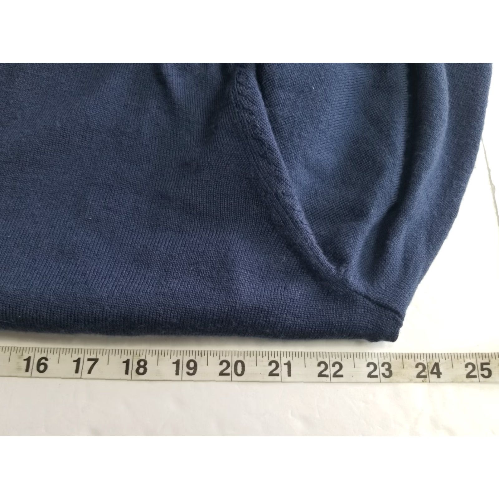 Jos. A. Bank Jos A Bank Sweater Mens Large Blue Merino Wool 1/4 Zip Pullover Traveler See Pic Size US L / EU 52-54 / 3 - 4 Thumbnail