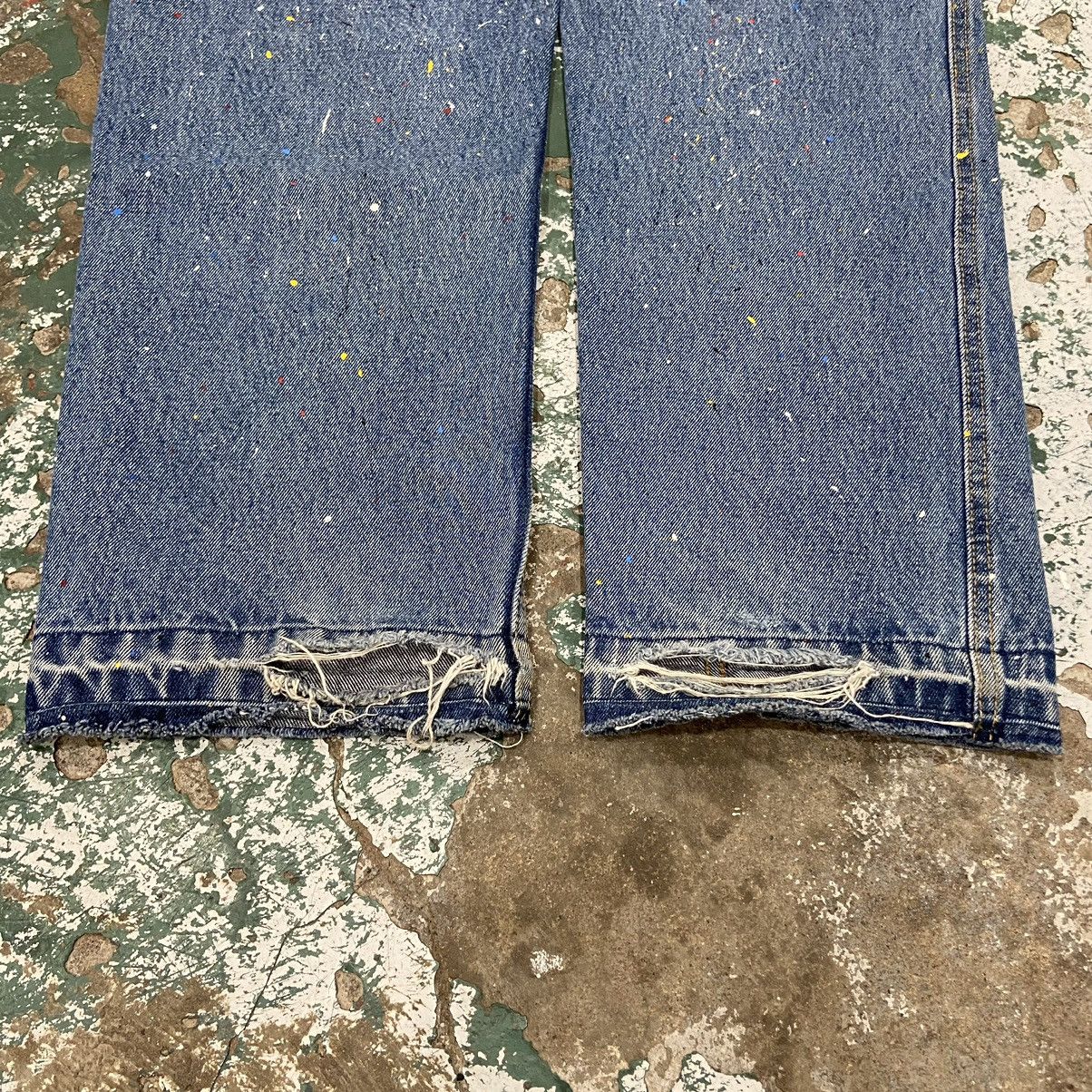 Vintage Vintage 1990s Paint Splatter Blue Denim Jeans Size US 34 / EU 50 - 12 Thumbnail