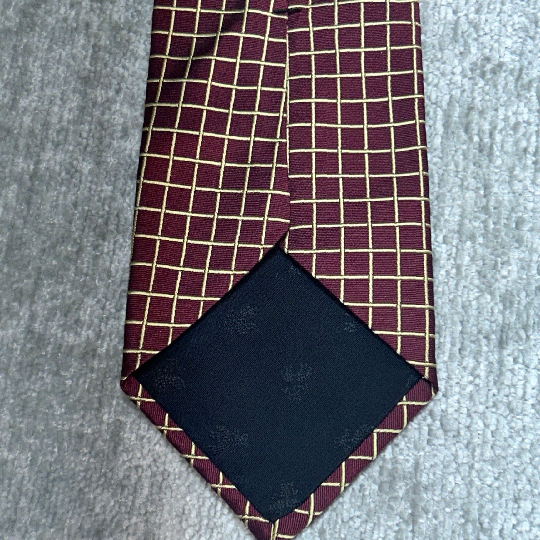 Brooks Brothers Brooks Brothers Makers Maroon Gold Check Silk Neck Tie USA 57 X 3.5 Men Tie One Size Red Silk Logo Vintage No Size ONE SIZE - 3 Thumbnail