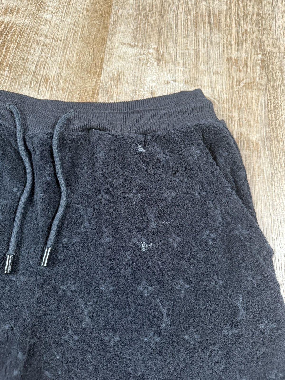 Louis Vuitton Louis Vuitton Damier French Terry Sweatshorts Size US 29 - 10 Thumbnail