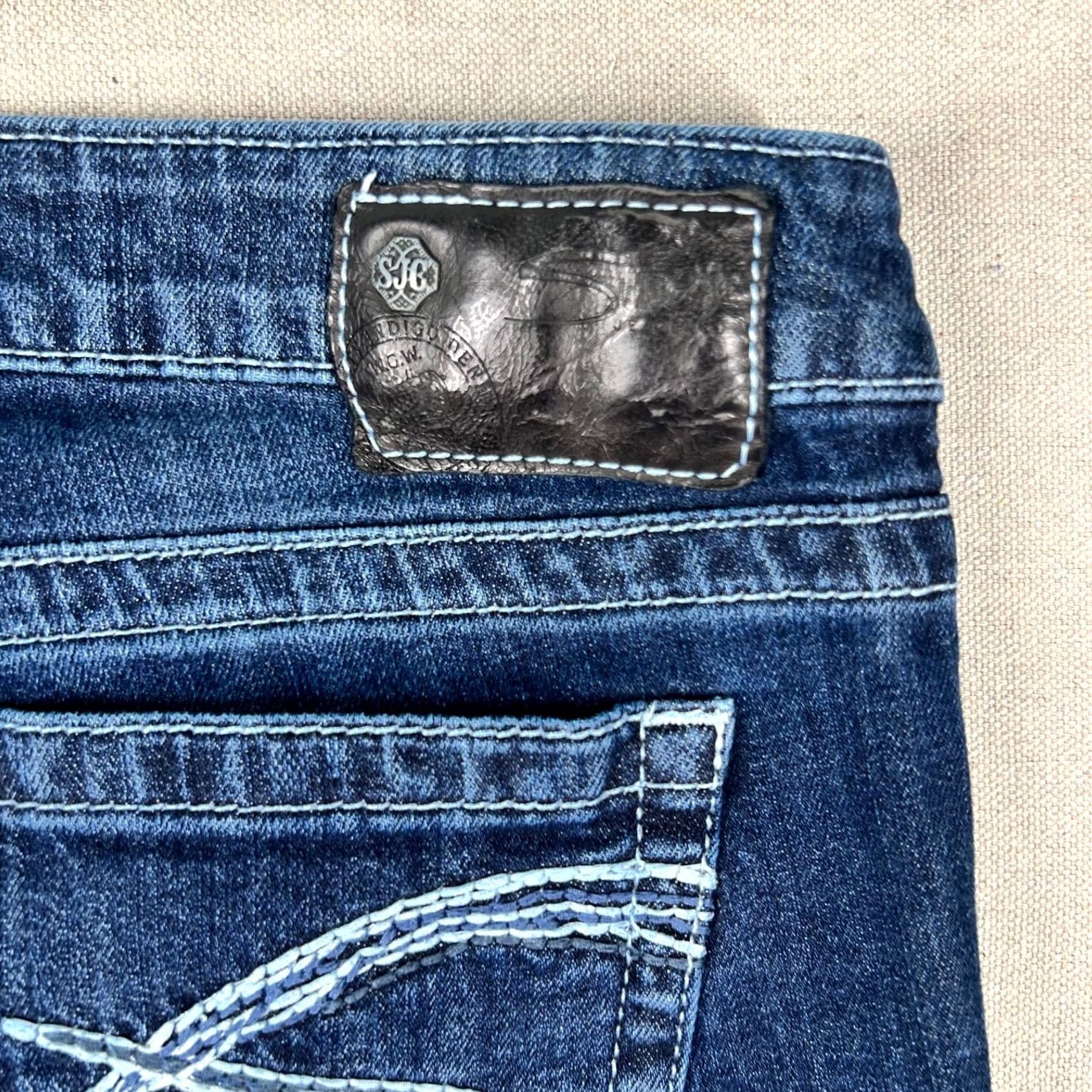 Silver Jeans Co. VINTAGE Silver Jeans Tuesday Jeans Womens 28x31 Low Rise Bootcut Denim Blue 5-Pocket Mens Womens Girls Boys Size 28" / US 6 / IT 42 - 7 Thumbnail