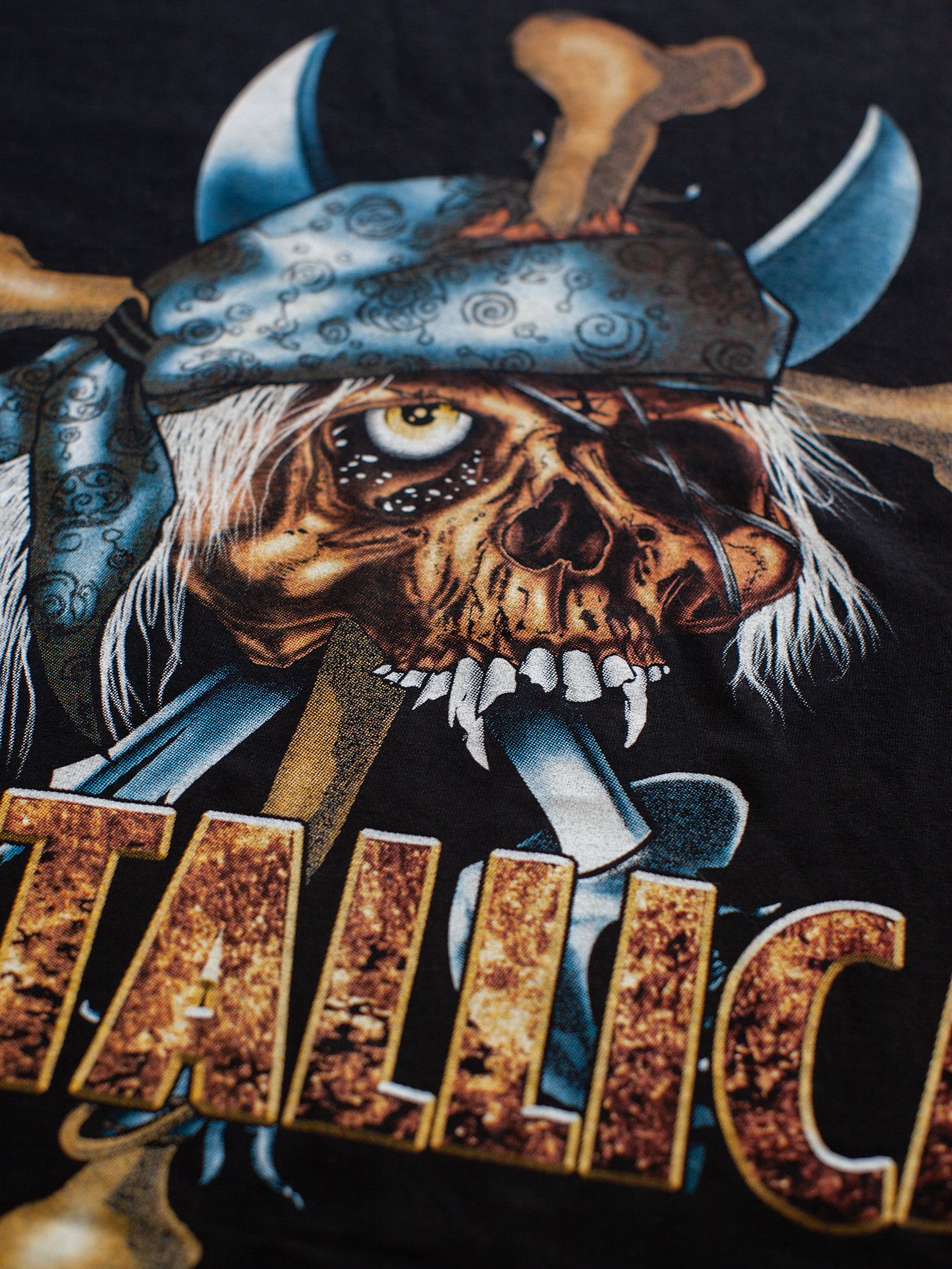 Band Tees Vintage 00s Metallica Pirate Skull Metal Band T-Shirt Size US XL / EU 56 / 4 - 3 Thumbnail