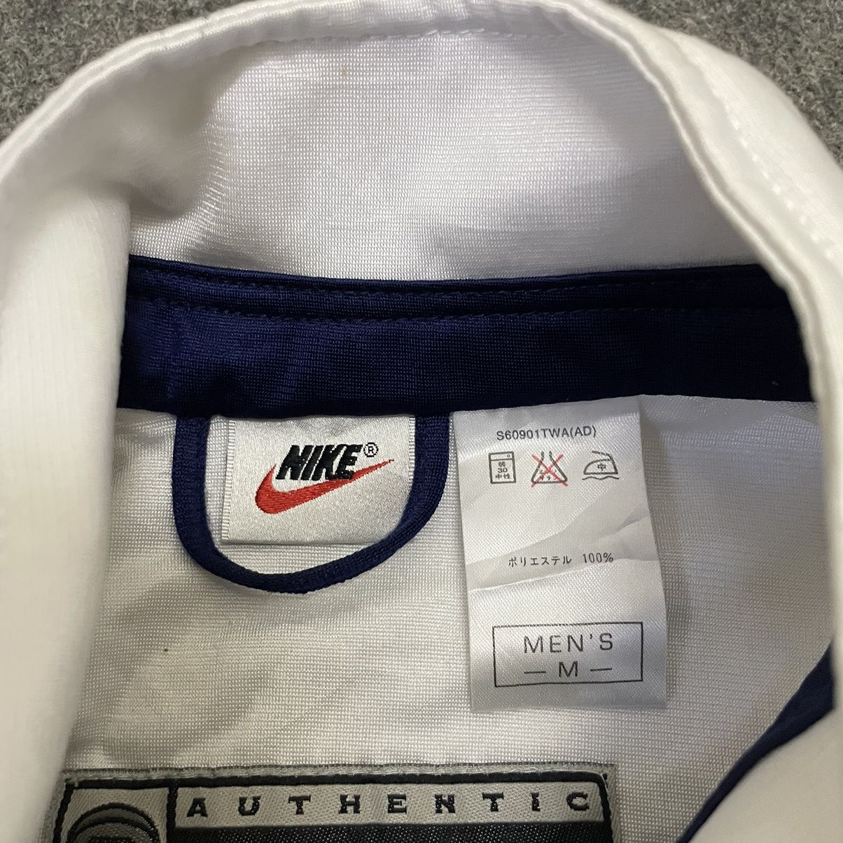 Nike × Vintage 1990s Nike Basketball Track Jacket Size US L / EU 52-54 / 3 - 4 Thumbnail