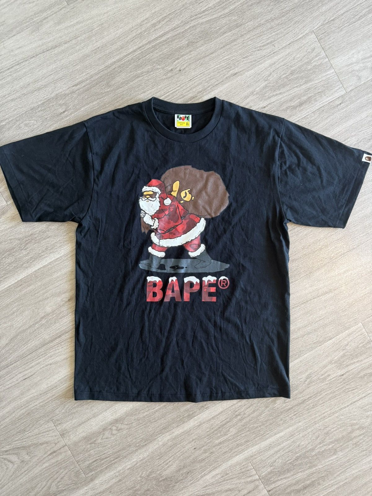 Bape Bape Holiday Tee Size US XL / EU 56 / 4 - 1 Thumbnail