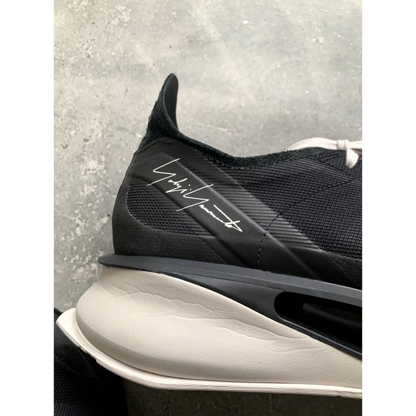 Adidas ADIDAS Y-3 S-GENDO RUN SNEAKER Men US 8 1/2, UK 8, EU 42 Black Sneaker 2024 Nike? Size US 8 / EU 41 - 5 Thumbnail