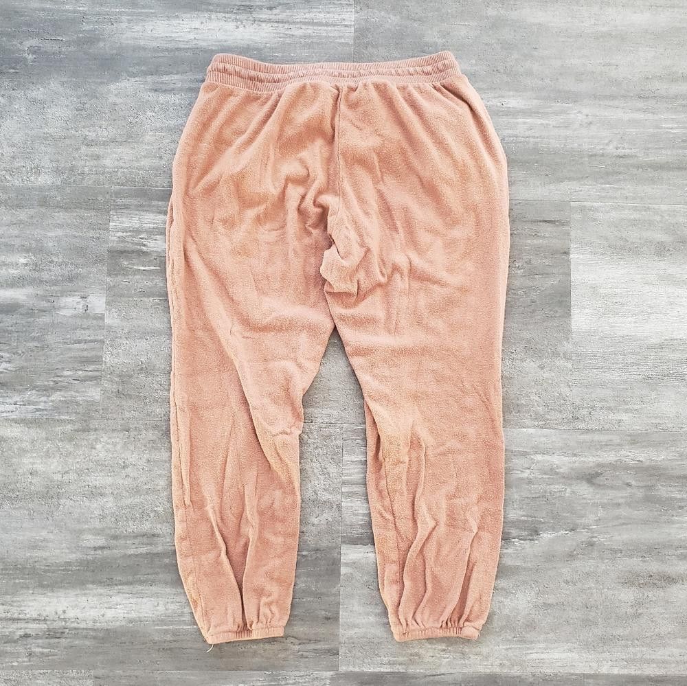 Designer Chocolate Fleece Cropped LA Hearts Capri Size 28" / US 6 / IT 42 - 2 Thumbnail