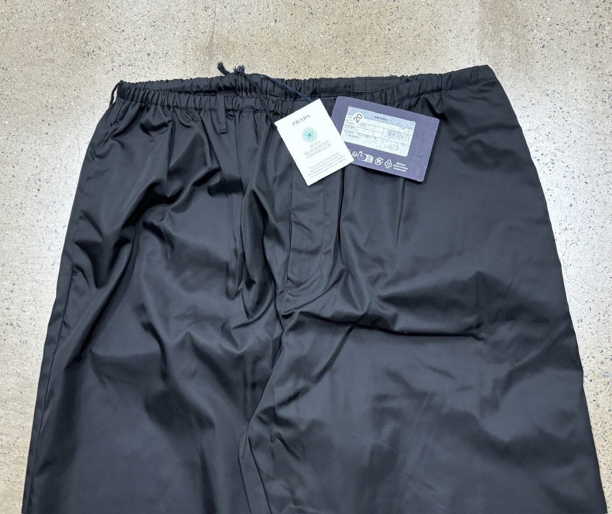 Prada PRADA Logo Trousers in Re-Nylon Pants Size US 38 / EU 54 - 5 Thumbnail