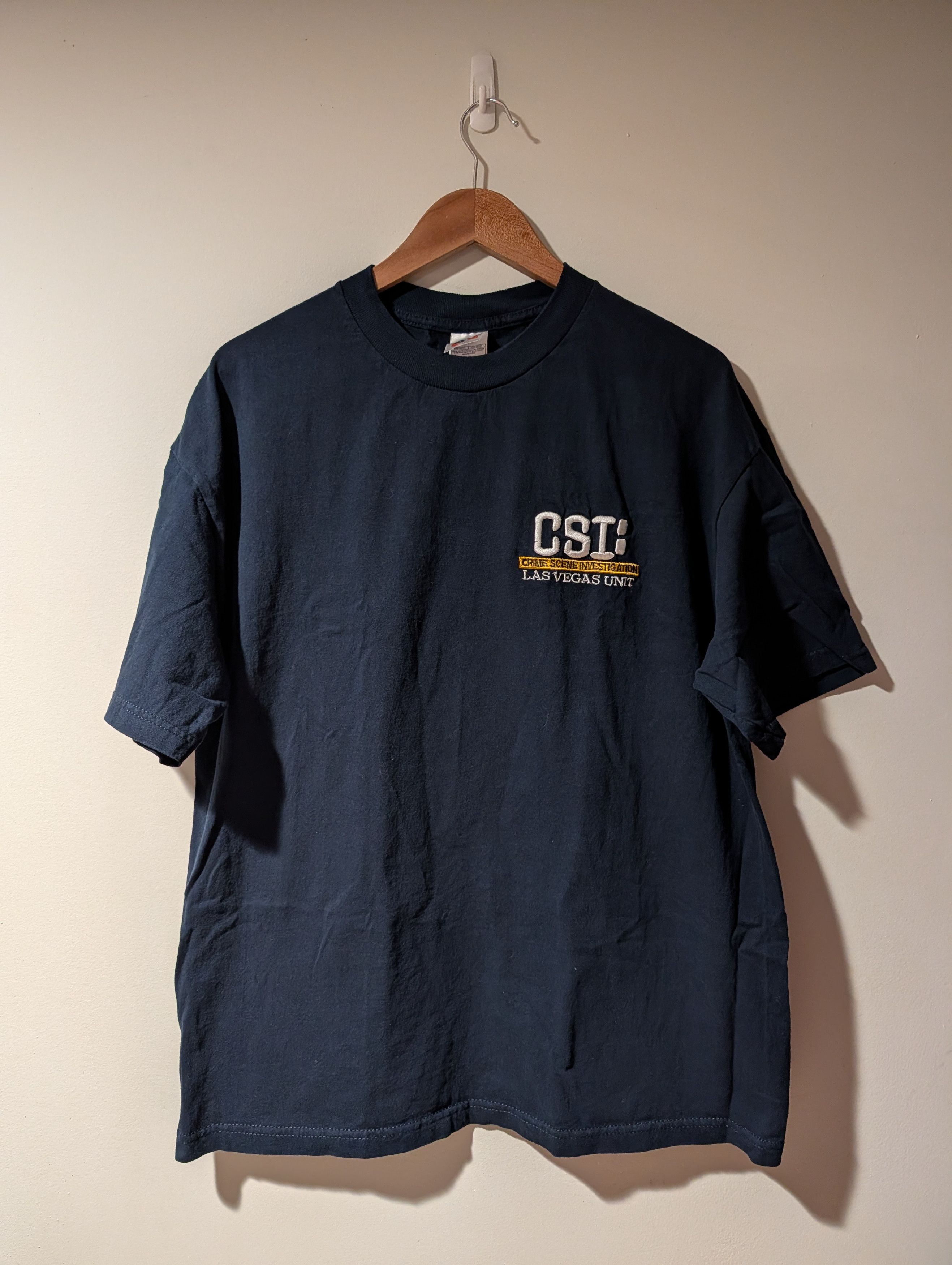 Vintage Vintage Y2K Crime Scene Investigation Las Vegas Unit T-Shirt Size US XL / EU 56 / 4 - 1 Thumbnail