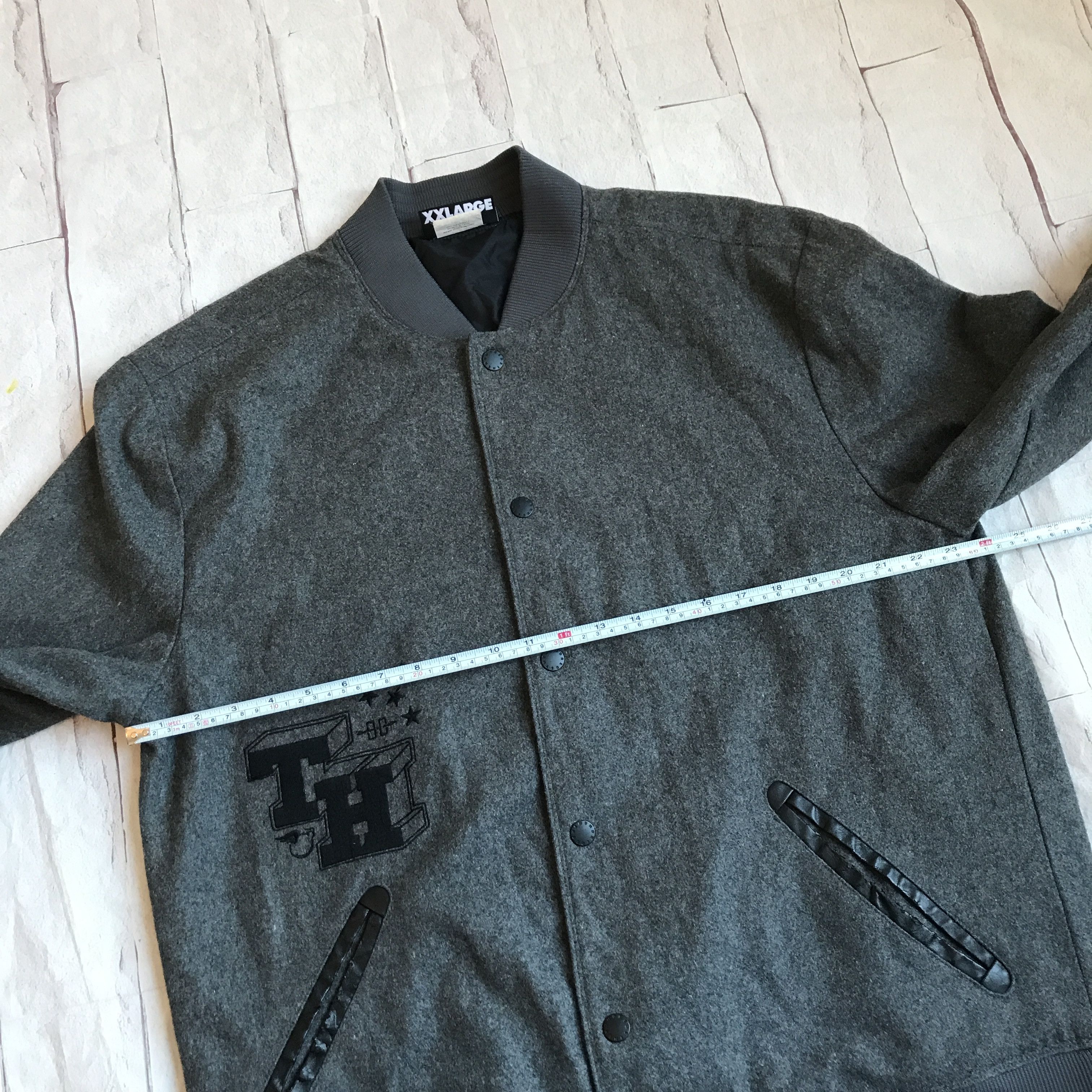 The Hundreds The Hundreds Men's Size XXL Varsity Jacket Wool Blend Grey Size US XXL / EU 58 / 5 - 7 Thumbnail