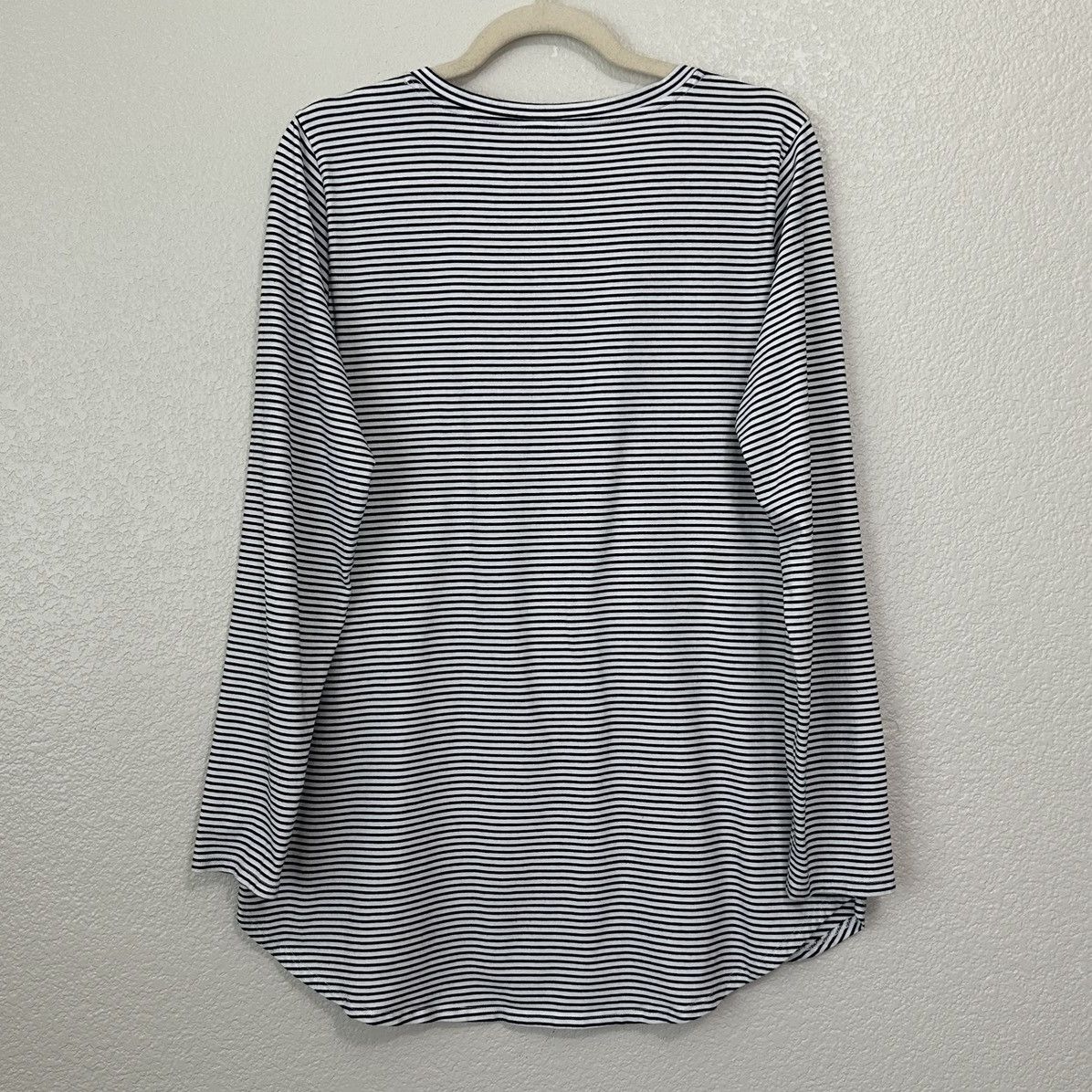 Other Soft Surroundings Pima Cotton V-neck Long Sleeves Tee Size L / US 10 / IT 46 - 5 Thumbnail