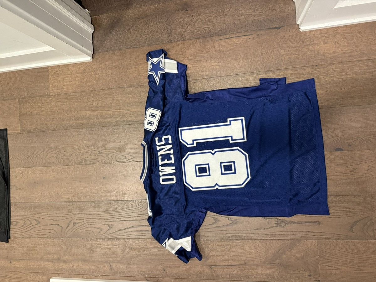 Mitchell & Ness 100% Authentic Terrell Owens 07 Dallas cowboys jersey Size US XL / EU 56 / 4 - 2 Thumbnail