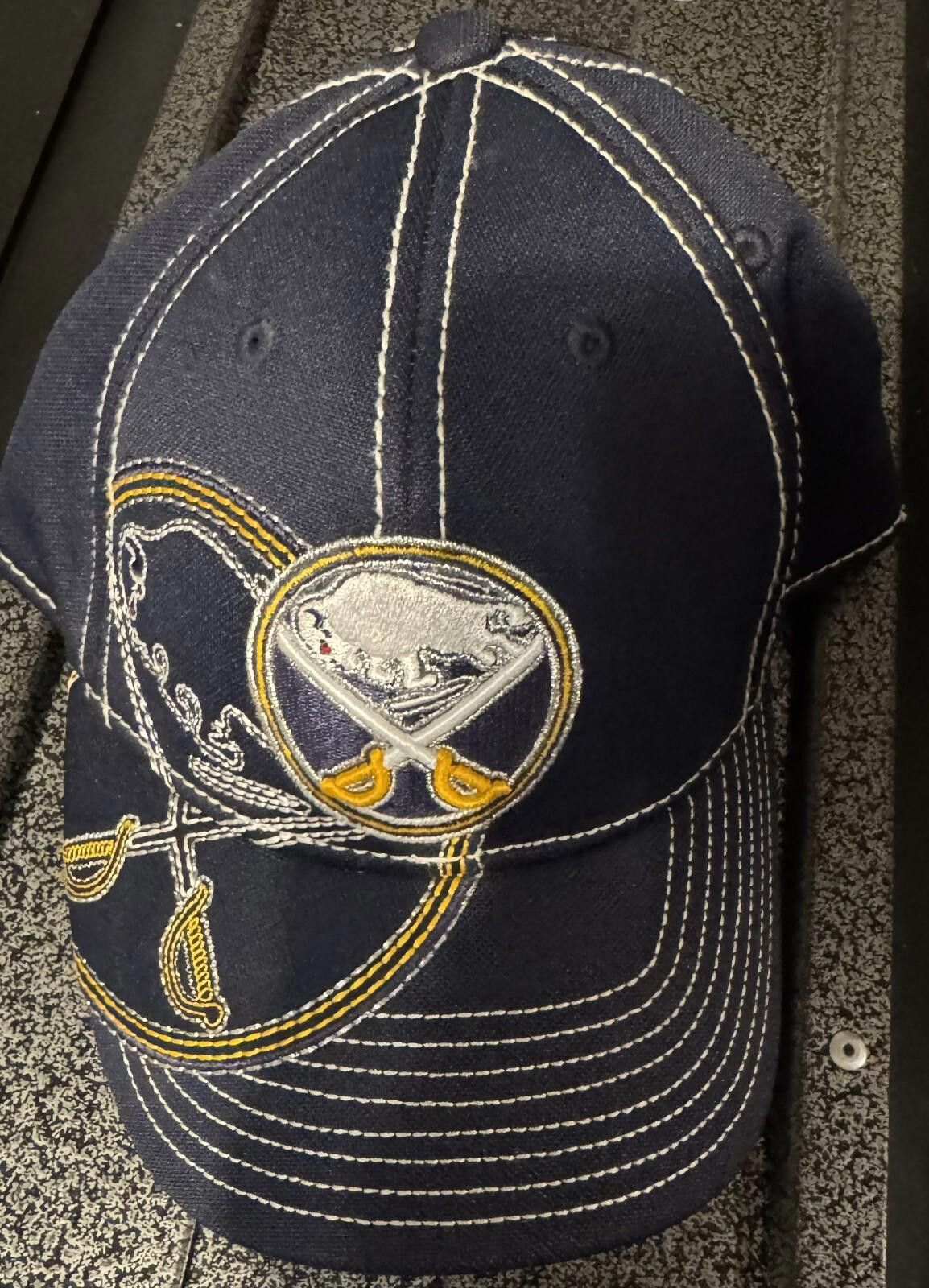 Reebok BUFFALO SABRES Reebok Blue Hat Sz L/XL NHL Size ONE SIZE - 3 Thumbnail