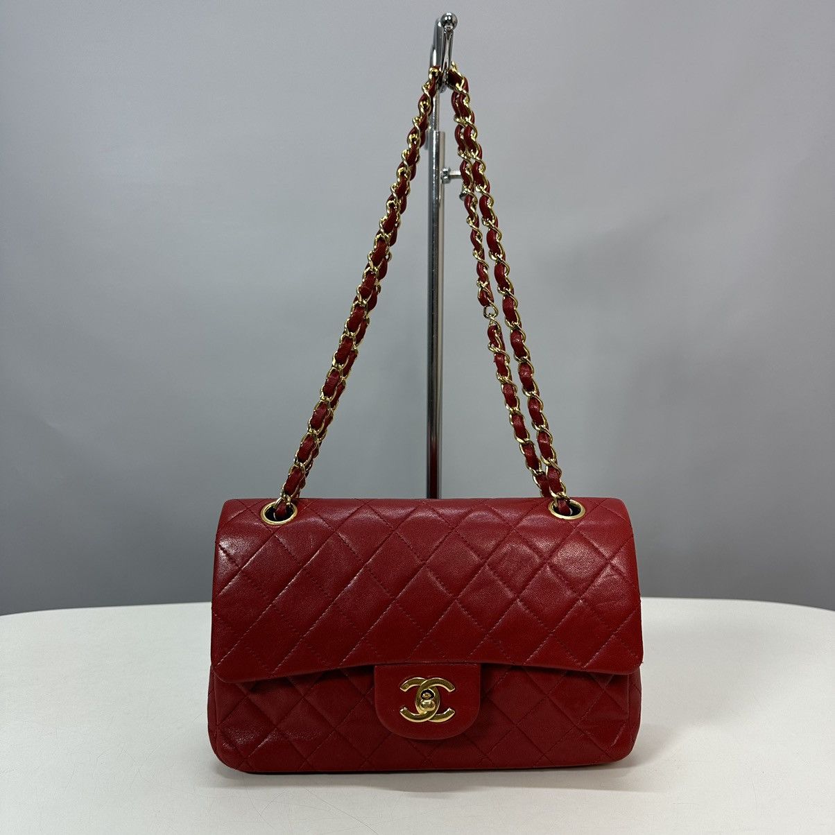 Chanel CHANEL Quilted flap Chain Shoulder Bag Leather Red Vintage Size ONE SIZE - 2 Thumbnail