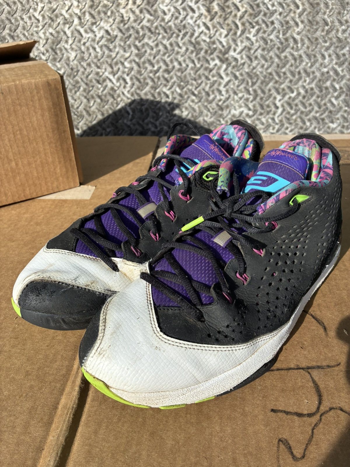 Jordan Brand Jordan Men's CP3 VII Bel Air Multicolor Sneaker 11.5 Size US 11.5 / EU 44-45 - 5 Thumbnail