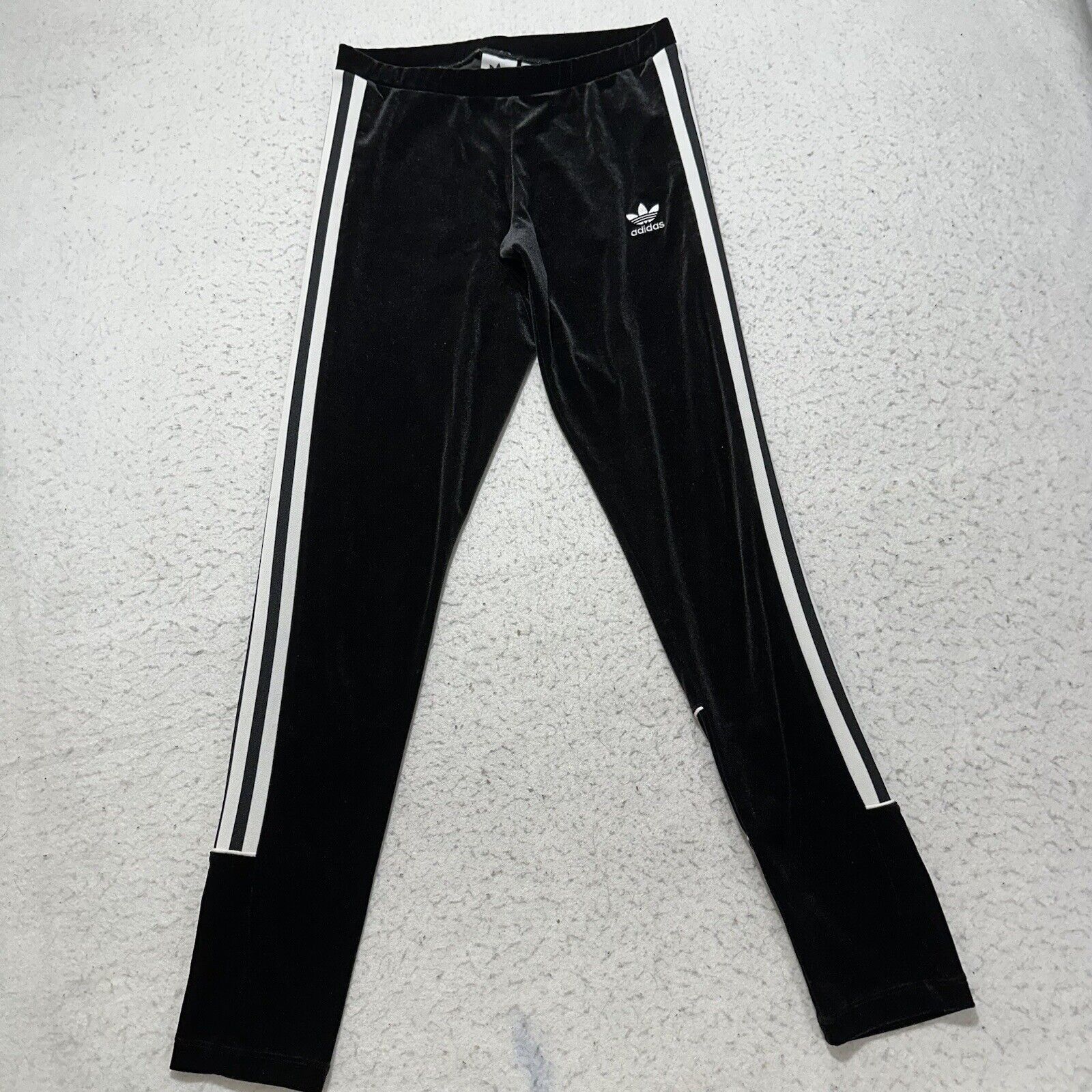 Adidas Adidas Small Velvet 3 Stripe Leggings Black White Trefoil Size 28" / US 6 / IT 42 - 1 Thumbnail