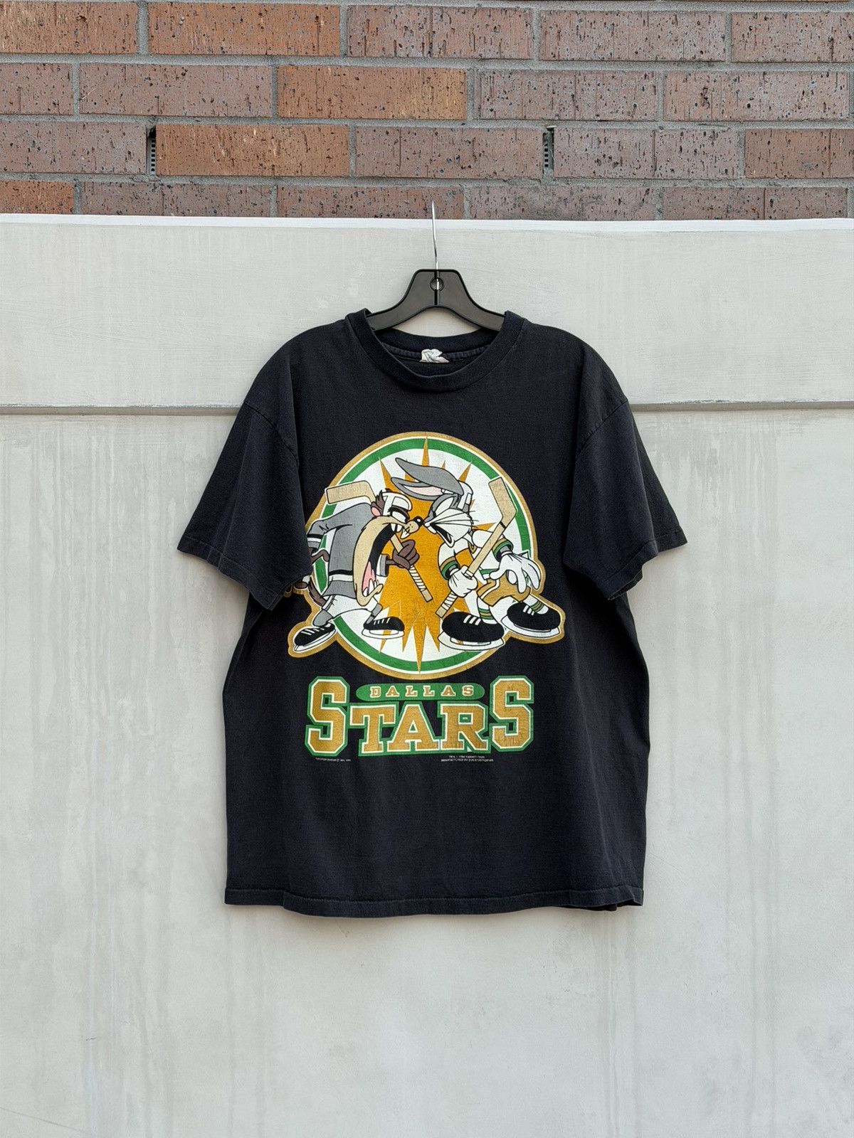 Warner Bros Vintage 90s Dallas Stars 1994 Warner Bros Promo Tshirt OSFA Size US L / EU 52-54 / 3 - 1 Thumbnail