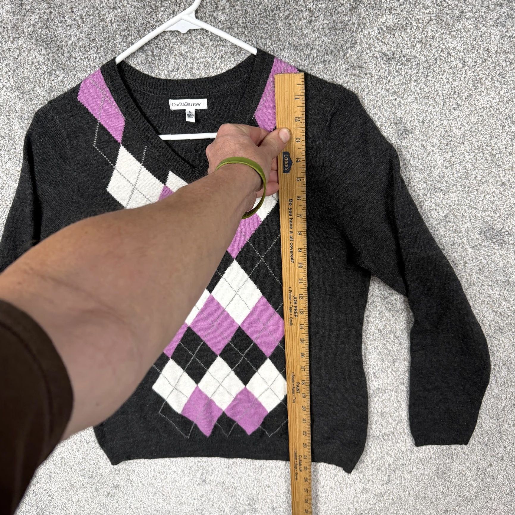 Croft & Barrow Croft & Barrow Sweater Womens M Gray Purple Argyle Knit Preppy Dark Academia Size M / US 6-8 / IT 42-44 - 2 Thumbnail