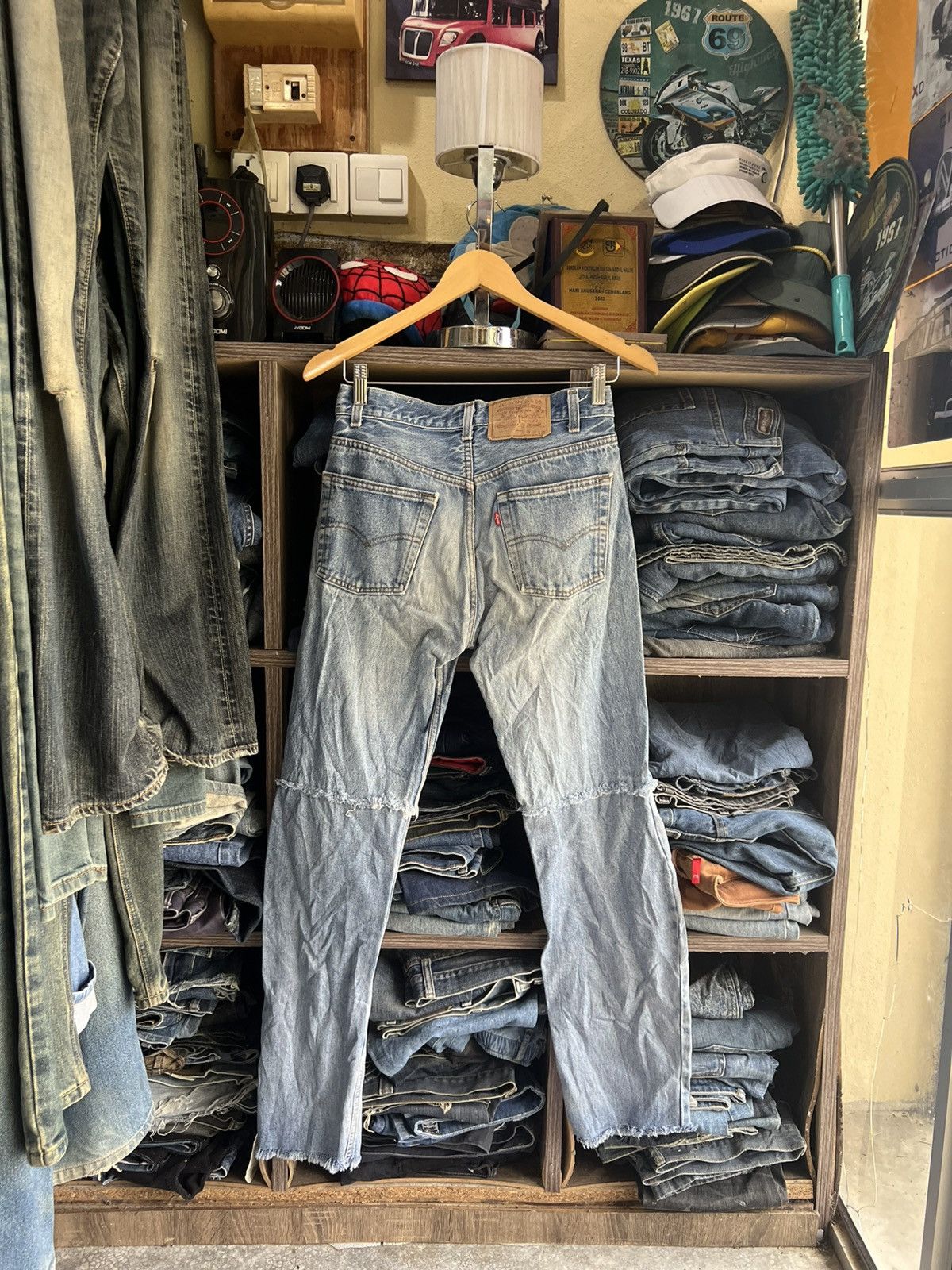 Levi's 🔥Vintage Levis 501 Distressed Denim Size US 28 / EU 44 - 2 Thumbnail