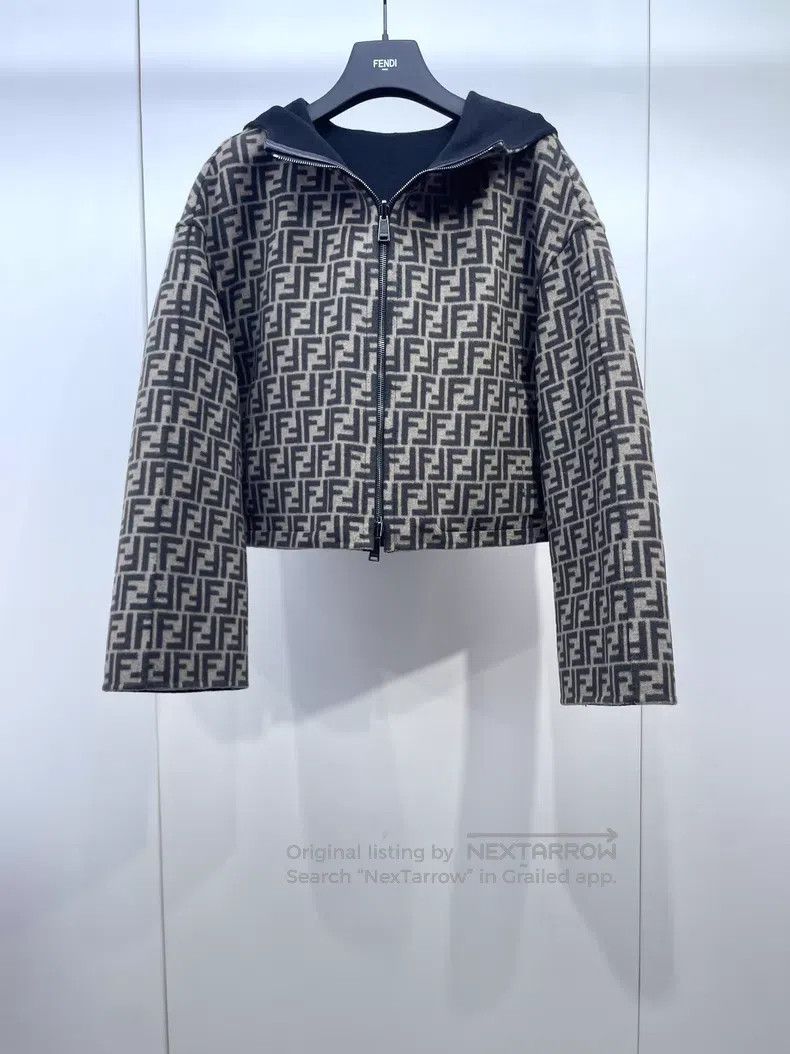 Fendi Fendi Two-way wear patch pocket vintage hooded jacket. Size XS / US 0-2 / IT 36-38 - 3 Thumbnail