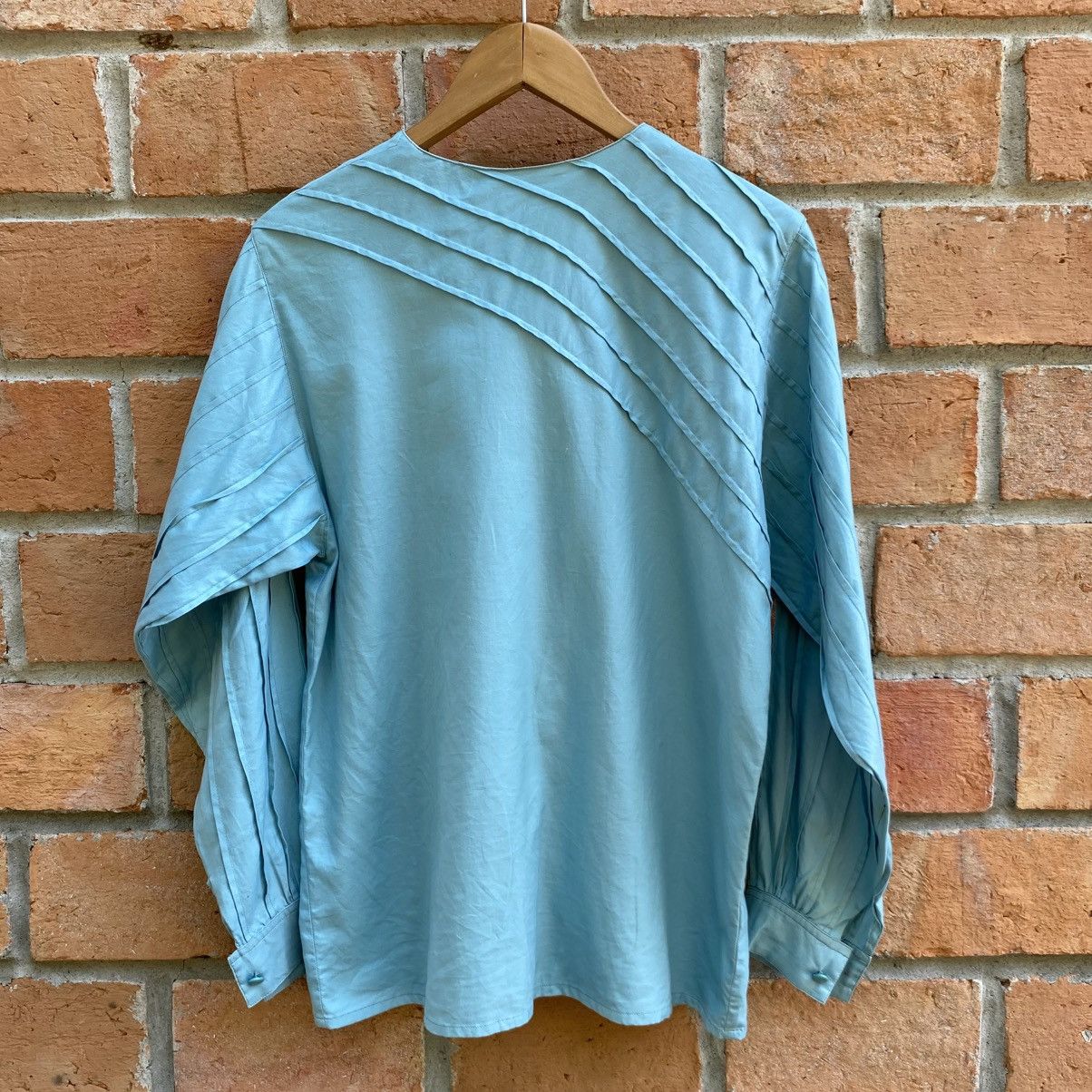 Dior Christian Dior Light Blue Button Cuff Blouse Size M / US 6-8 / IT 42-44 - 14 Thumbnail