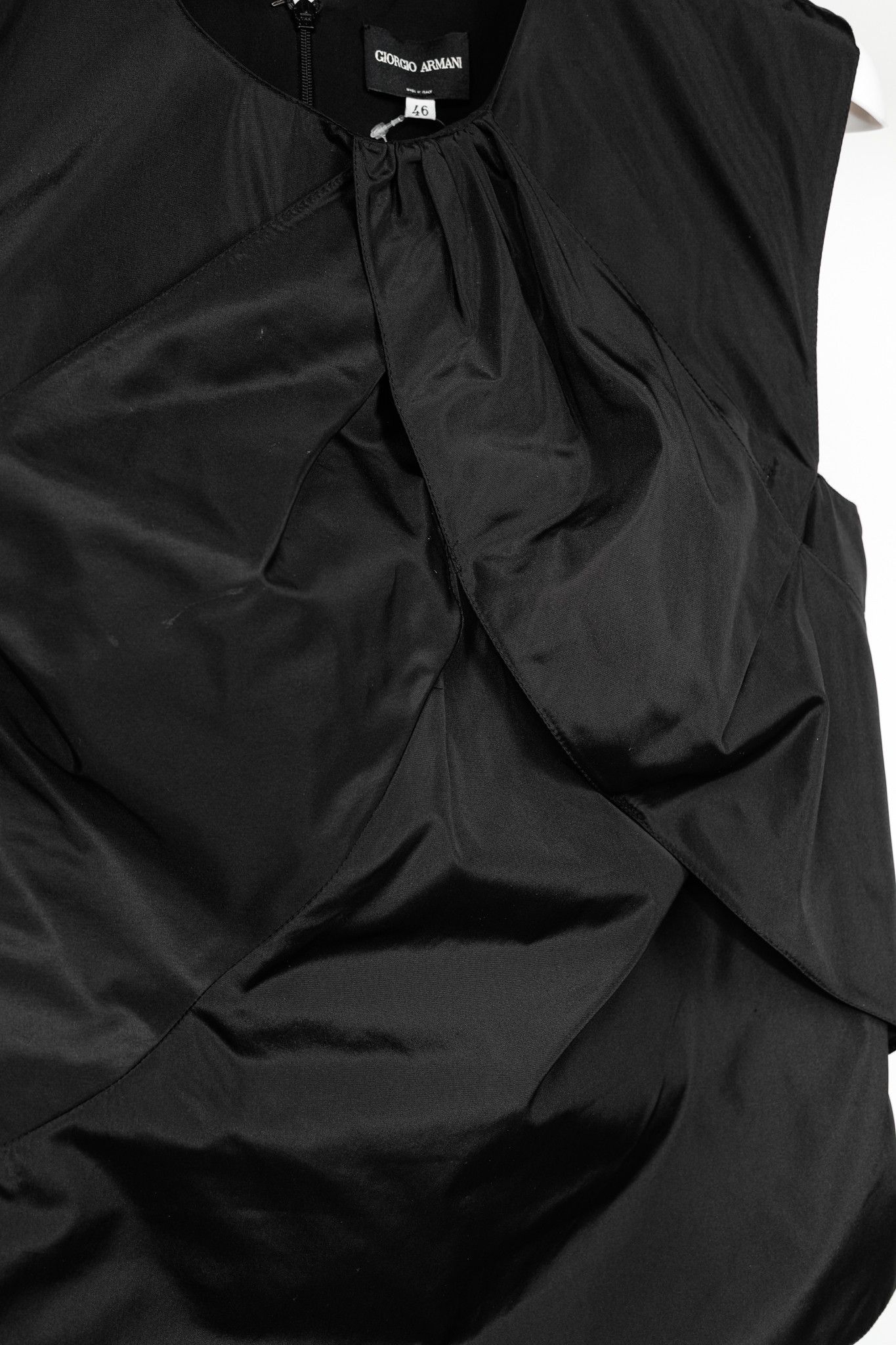 Giorgio Armani Giorgio Armani Black Silk Taffeta Draped Top Size XL / US 12-14 / IT 48-50 - 6 Thumbnail