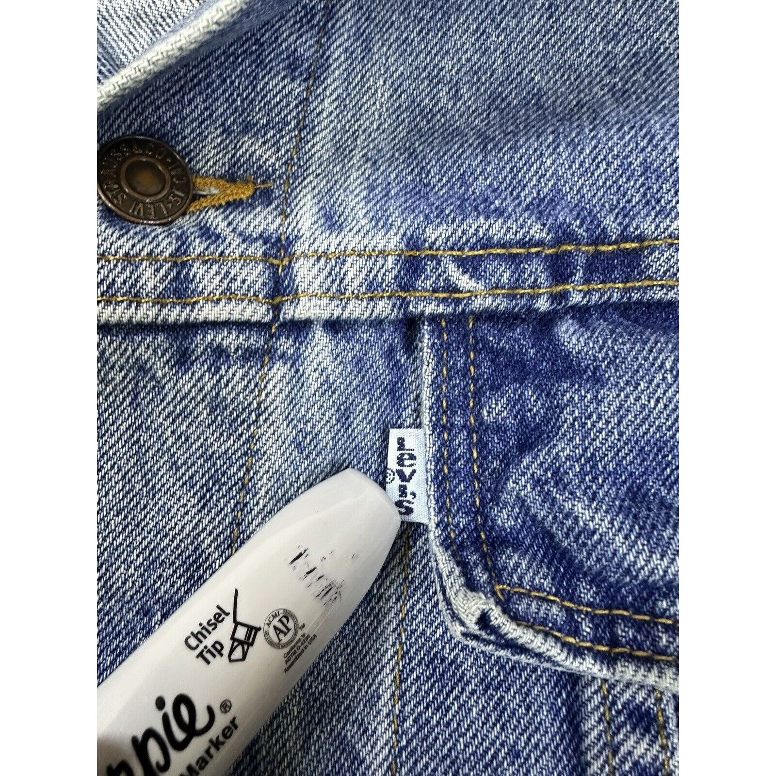 Levi's × Vintage Vintage 57598 White Tab Levi Denim Jacket Size US XL / EU 56 / 4 - 3 Thumbnail