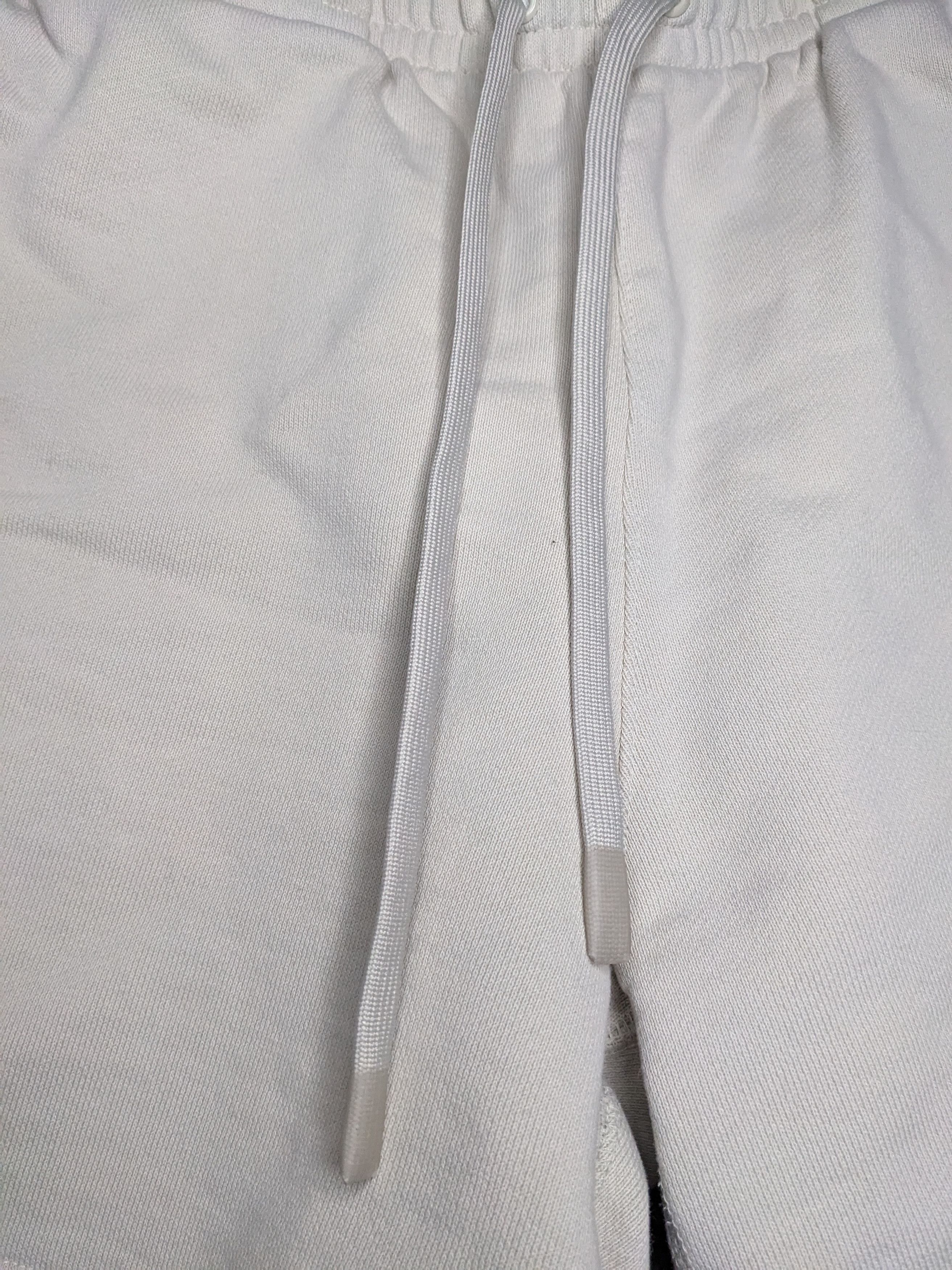 Humanrace Adidas Human Race Pharrell Williams Fleece Shorts Size Large Size US 32 / EU 48 - 4 Thumbnail
