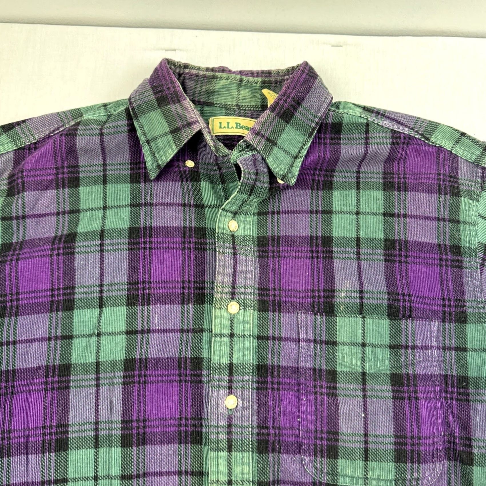Vintage VINTAGE L.L.Bean Corduroy Button-Up Shirt Mens Adult Medium Plaid Green 90s Outdoor Classic Size US M / EU 48-50 / 2 - 2 Thumbnail