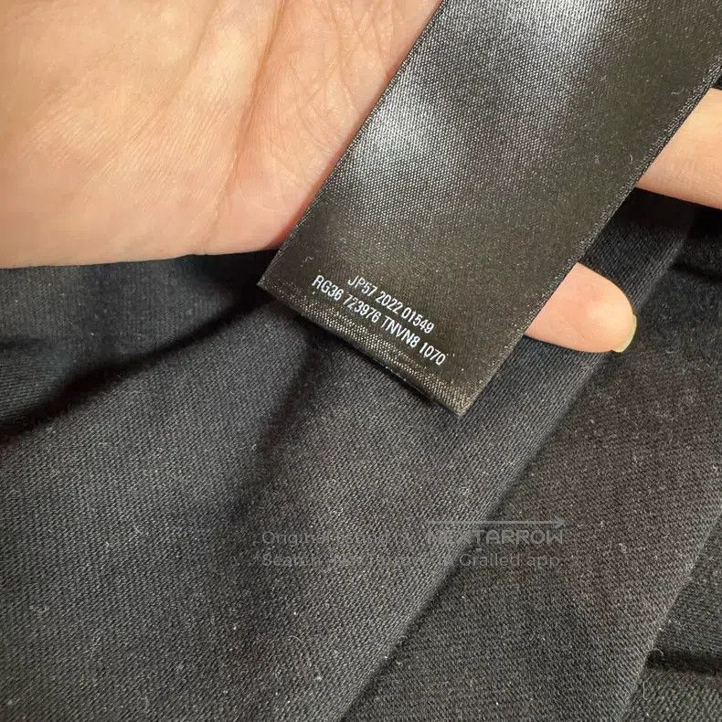 Balenciaga Balenciaga Black loose short-sleeve T-shirt Size US L / EU 52-54 / 3 - 7 Thumbnail