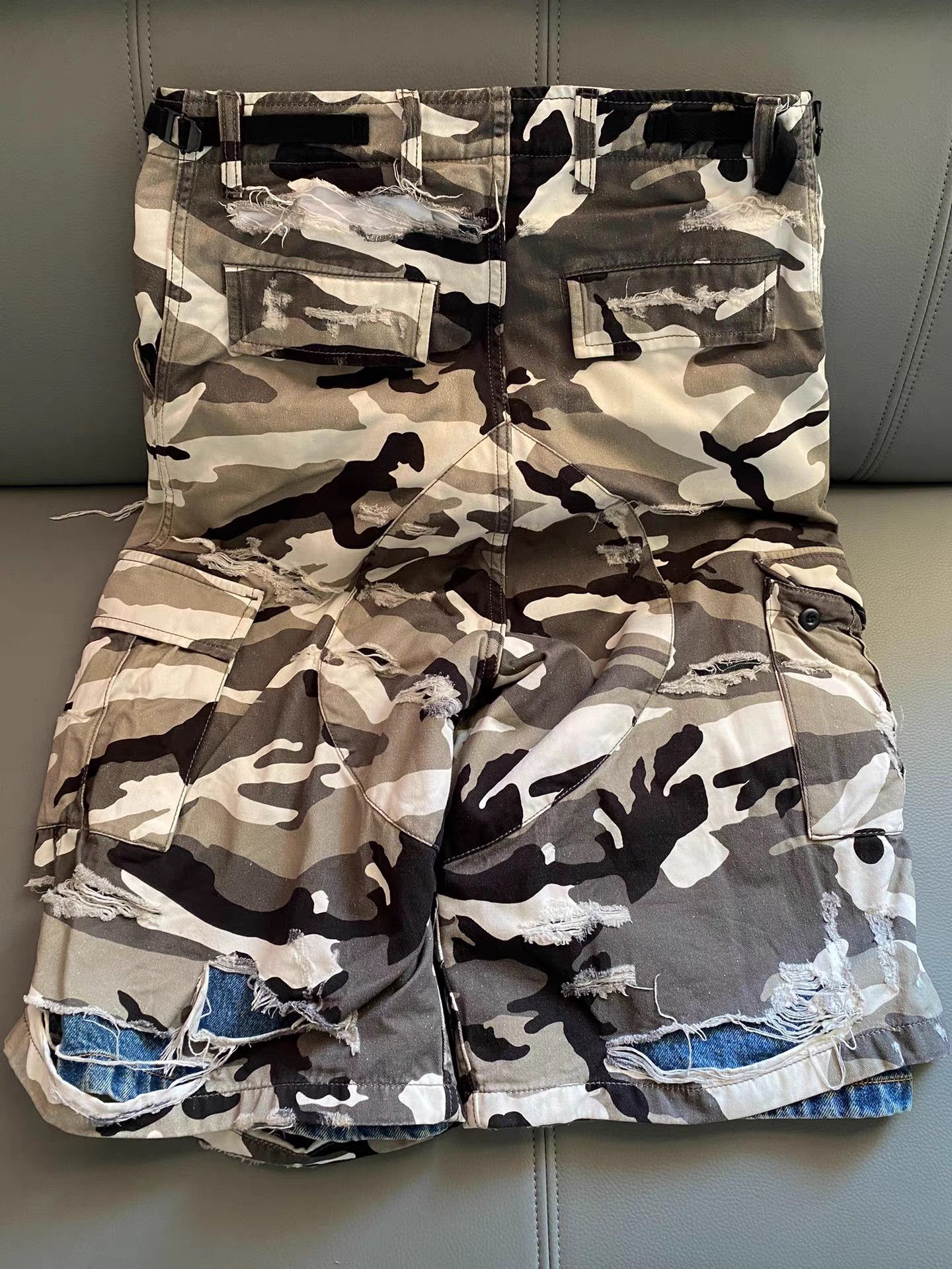 Balenciaga Balenciaga destroyed camouflage double-layer jeans Size US 29 - 2 Thumbnail