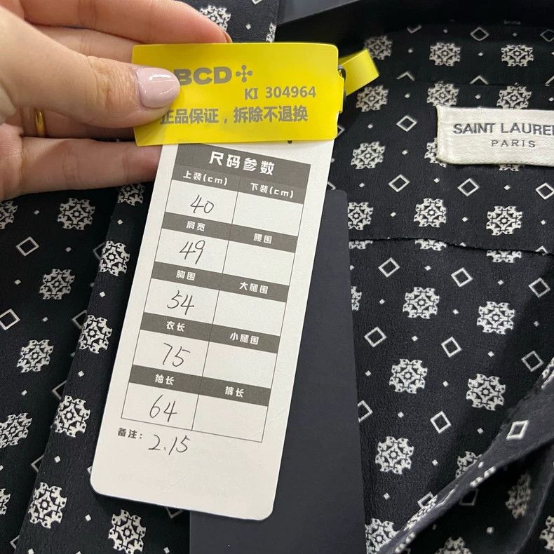 Yves Saint Laurent Saint LaruentFloral Shirt 2502-Nextarrow Size US XXS / EU 40 - 5 Thumbnail