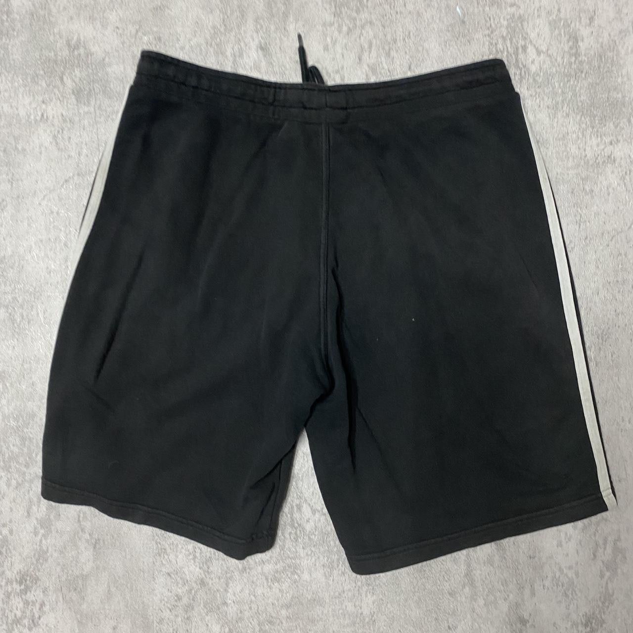 Adidas Adidas black and white shorts #adidas #shorts Size US 34 / EU 50 - 4 Thumbnail