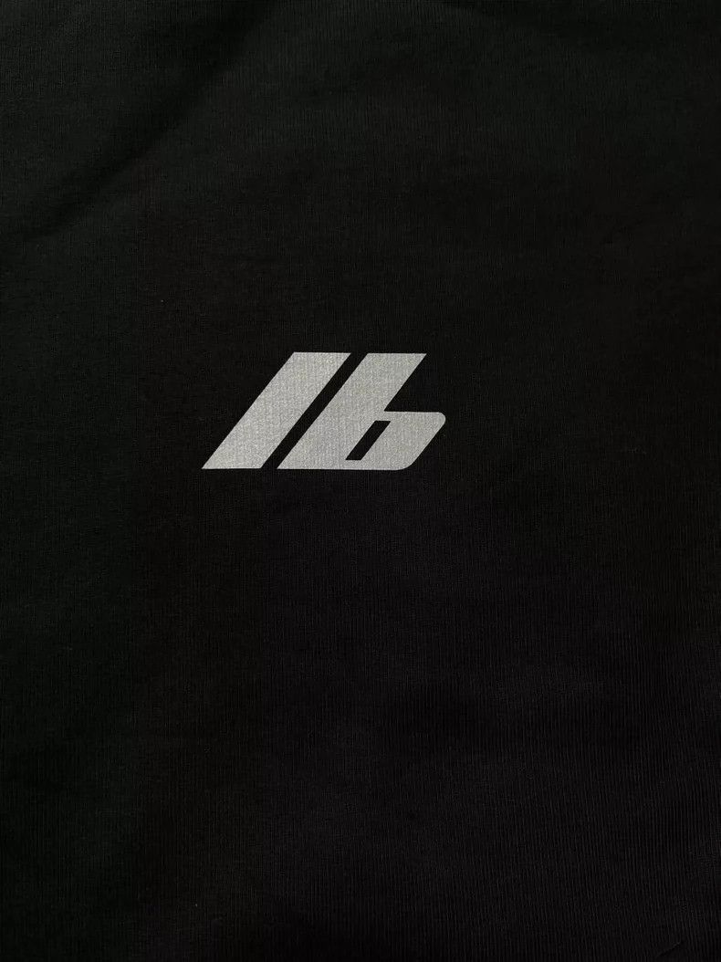Balenciaga Balenciaga Letter reflective logo crewneck sweatshirt Size M / US 6-8 / IT 42-44 - 3 Thumbnail