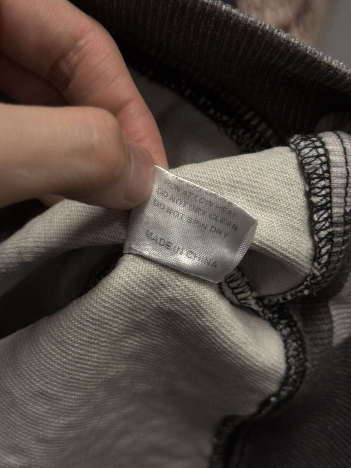 Vale Valley White Camo Crystal Hoodie Size M (NEW) Size US M / EU 48-50 / 2 - 10 Thumbnail