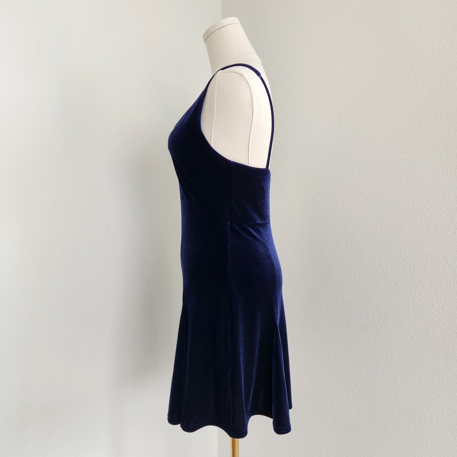 Victoria's Secret Victoria’s Secret Blue Velvet Empire Waist Skater Dress XS Size XS / US 0-2 / IT 36-38 - 4 Thumbnail