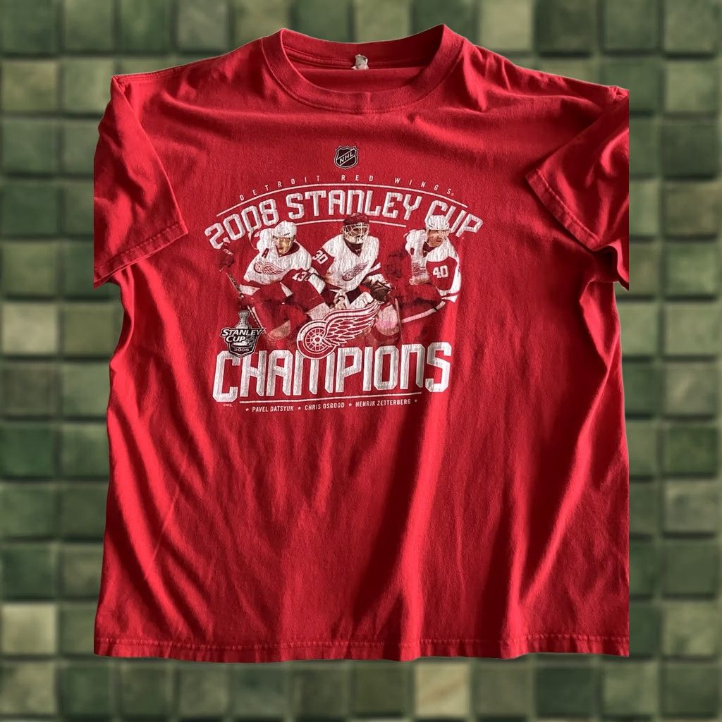 Anvil VINTAGE Detroit Red Wings Stanley Cup Champions Anvil T-Shirt XL Red Graphic Print Short Sleeve Mens Regular Fit 100% Cotton Nicaragua Size US XL / EU 56 / 4 - 1 Thumbnail