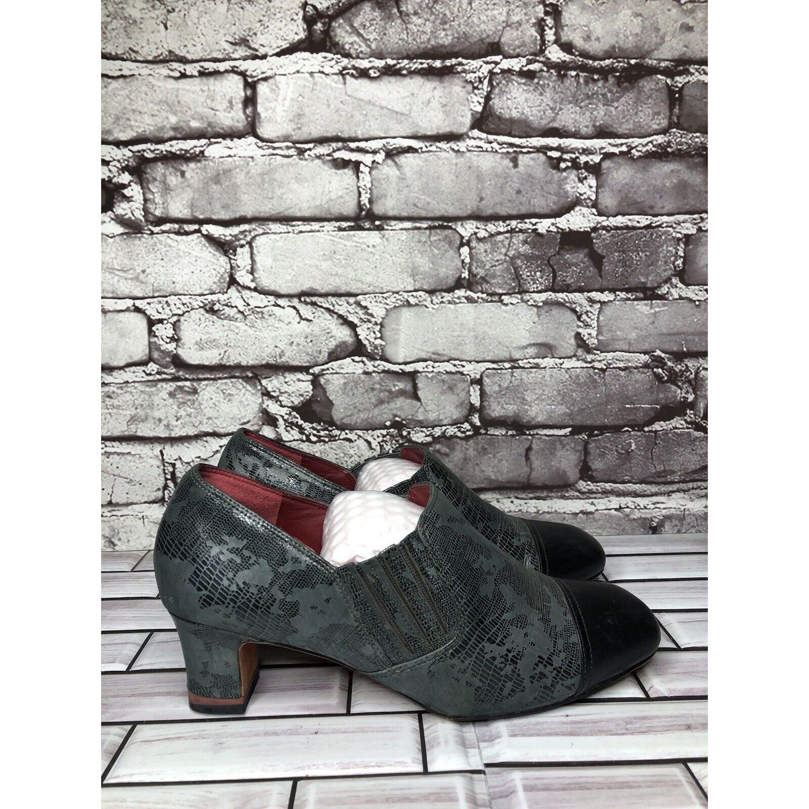 Other Oh! Healthy Heels Blue Gray Leather Croc Print Ankle Heel Bo Size US 8.5 / IT 38.5 - 3 Thumbnail