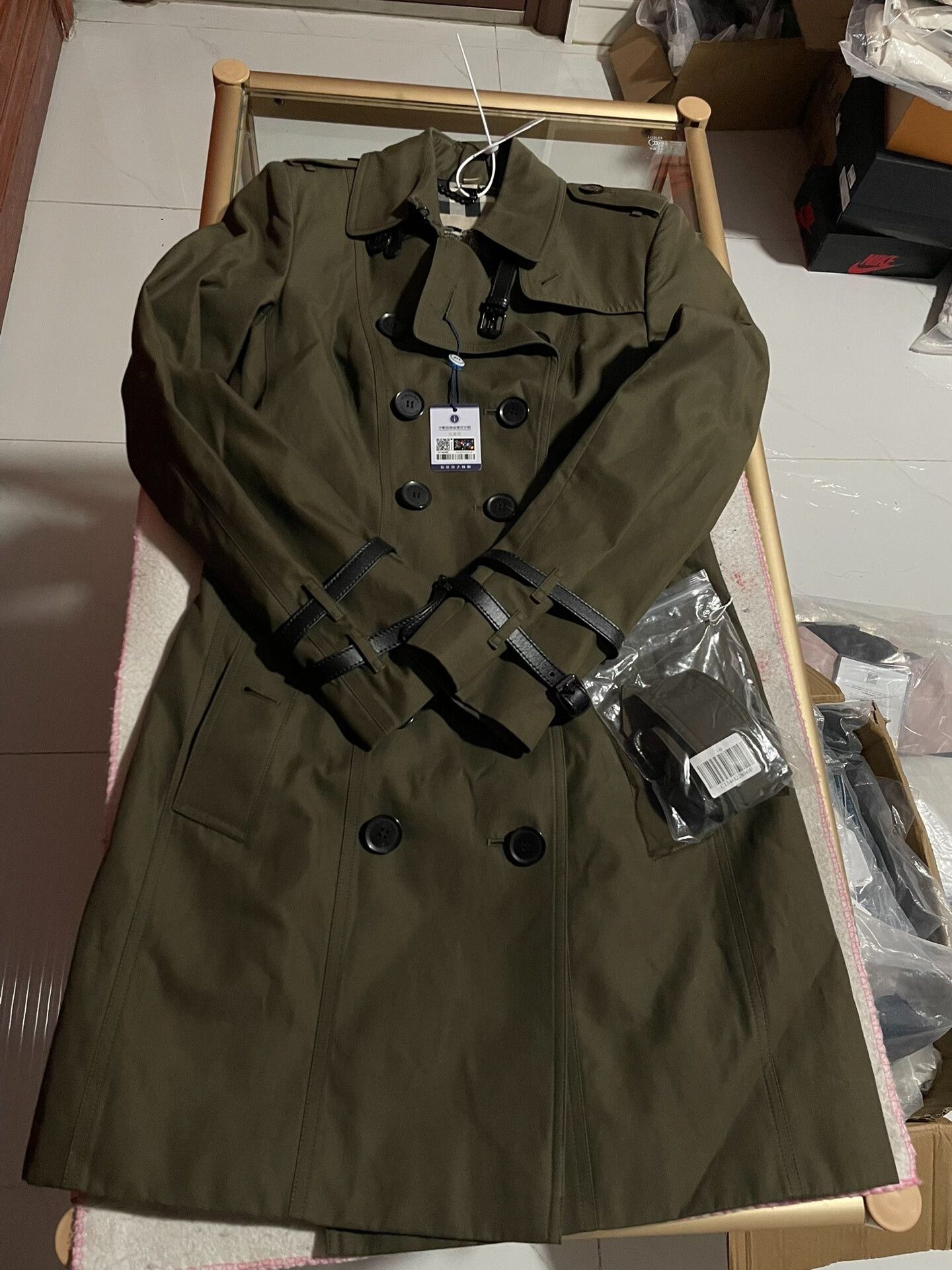 Burberry Burberry Women's Dark Green Trench Coat Size XS / US 0-2 / IT 36-38 - 1 Thumbnail
