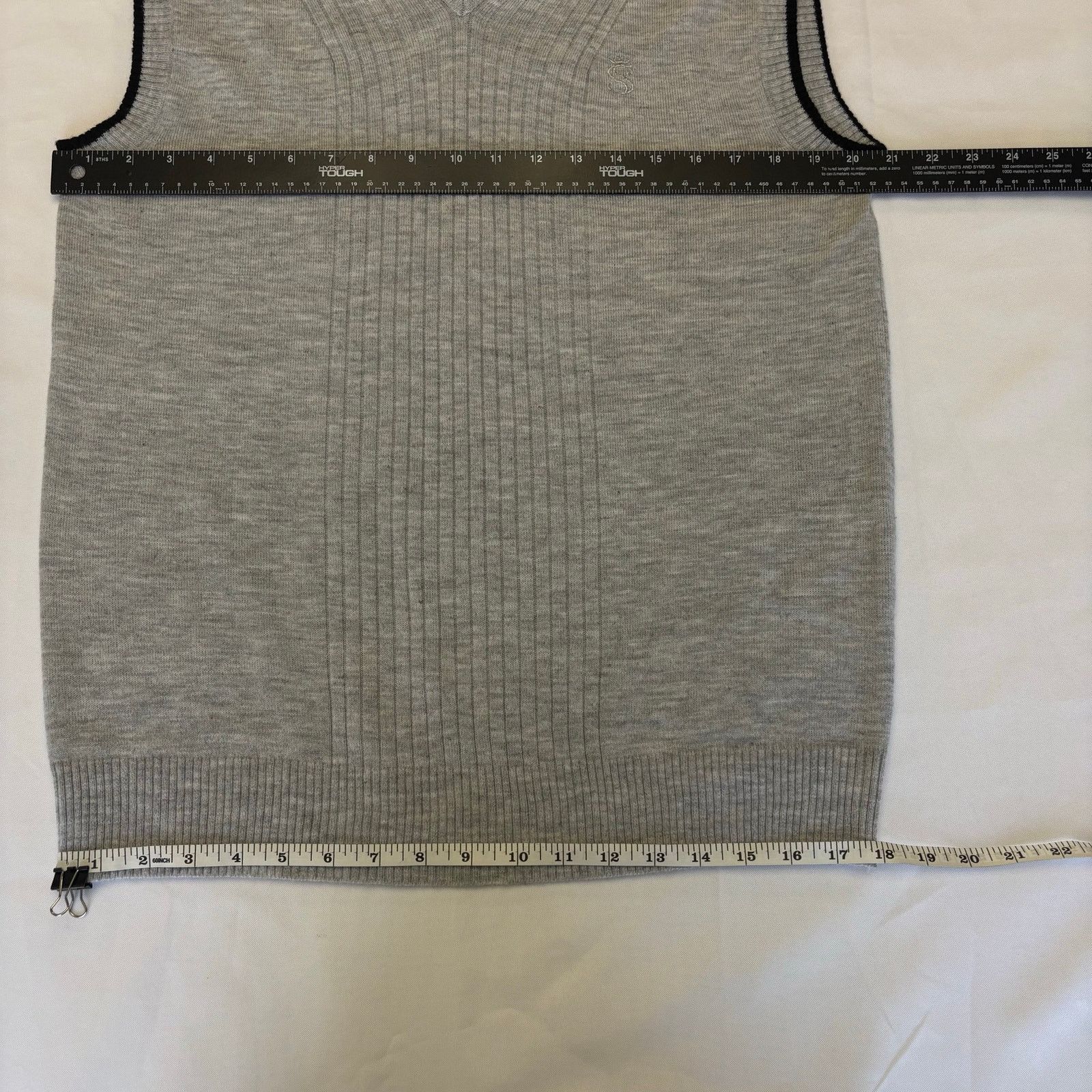 Southpole Southpole Authentic Collection Gray V-Neck Sweater Vest M Size US M / EU 48-50 / 2 - 4 Thumbnail