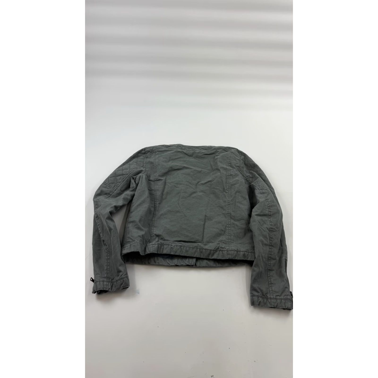 Gap Gap Moto Jacket Womens 12 Gray Cropped Asym Zip Quilted Zipper Pockets Short Jacket Womens Clothing Size XL / US 12-14 / IT 48-50 - 7 Thumbnail