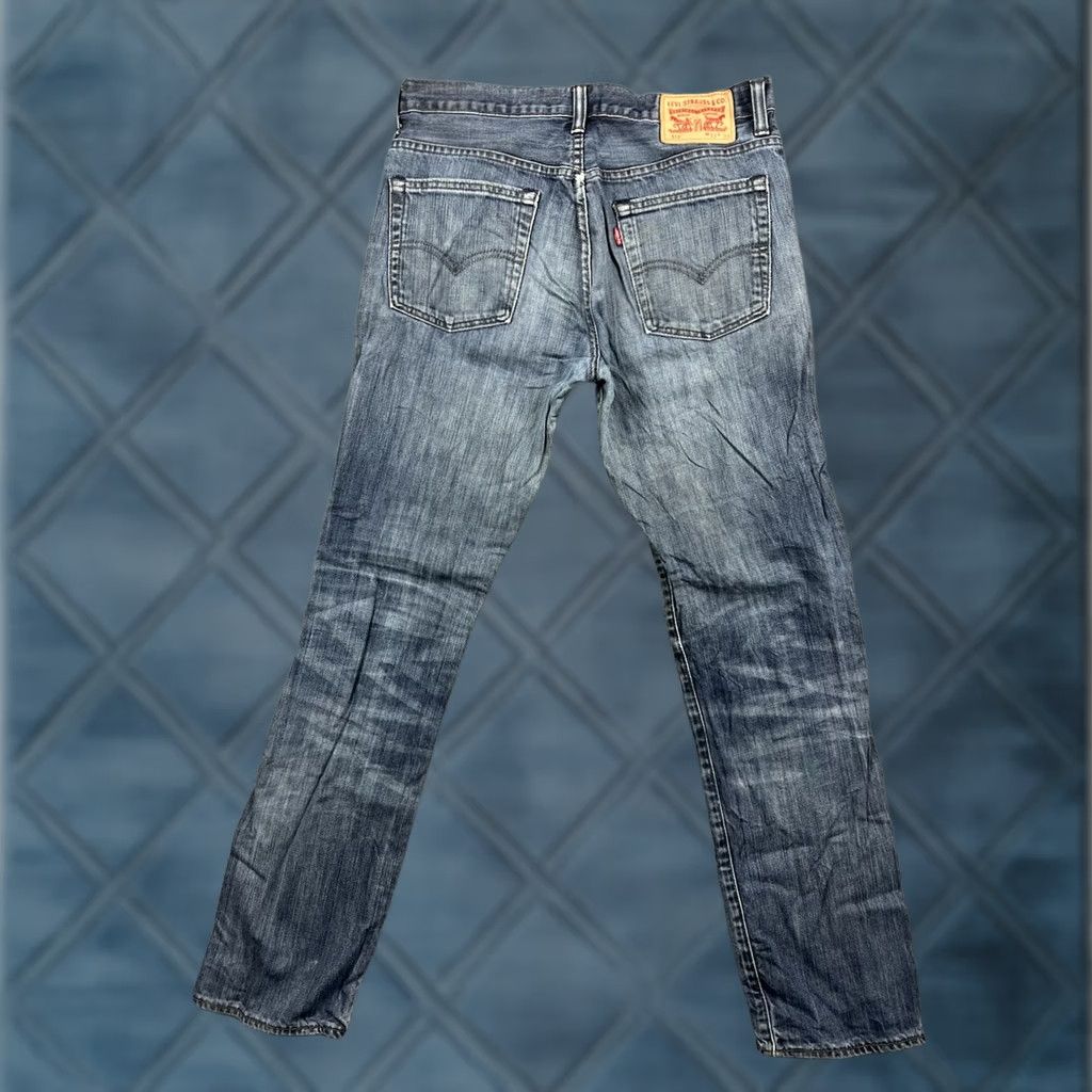 Levi's VTG Levi's 513 Jeans Slim Straight Men’s Denim Blue Size 33x34 Distressed 5-Pocket Mid Rise Leather Logo Zipper Button Closure USA Mint Condition Size US 33 - 1 Thumbnail
