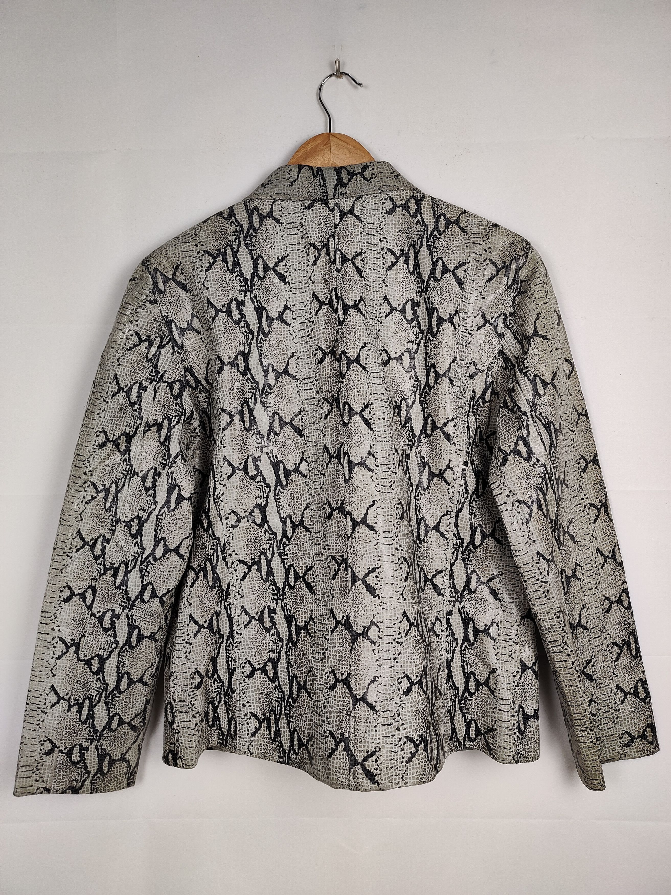 Japanese Brand Vintage Snake Design Leather Jacket Size US S / EU 44-46 / 1 - 6 Thumbnail