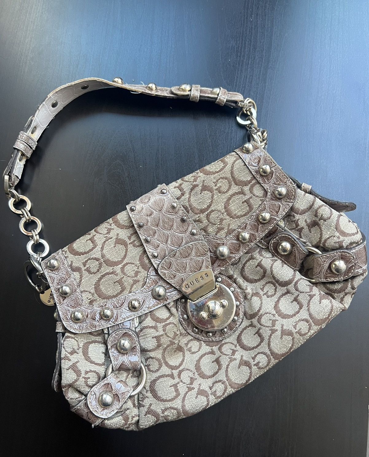 Guess Vintage y2k monogram guess shoulder bag Size ONE SIZE - 2 Thumbnail